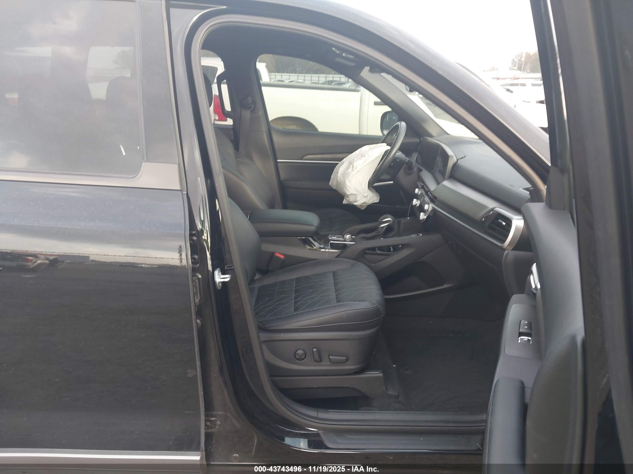 KIA TELLURIDE image 5