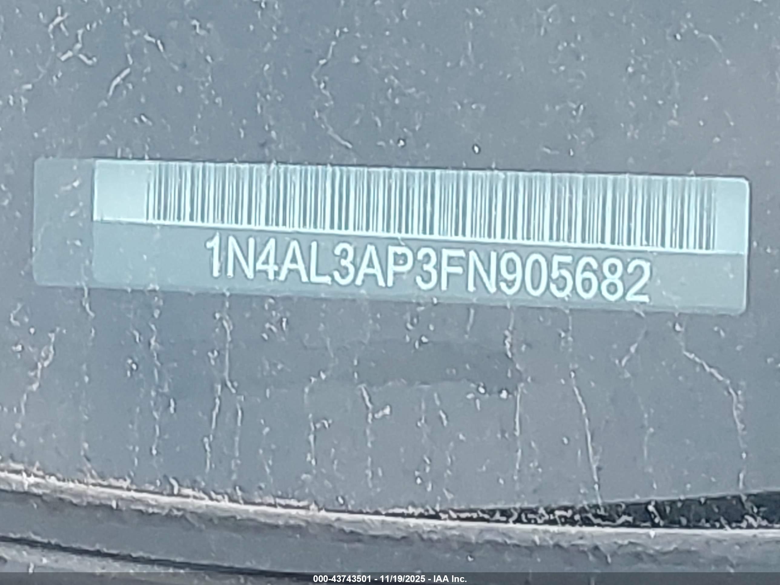 NISSAN ALTIMA image 9