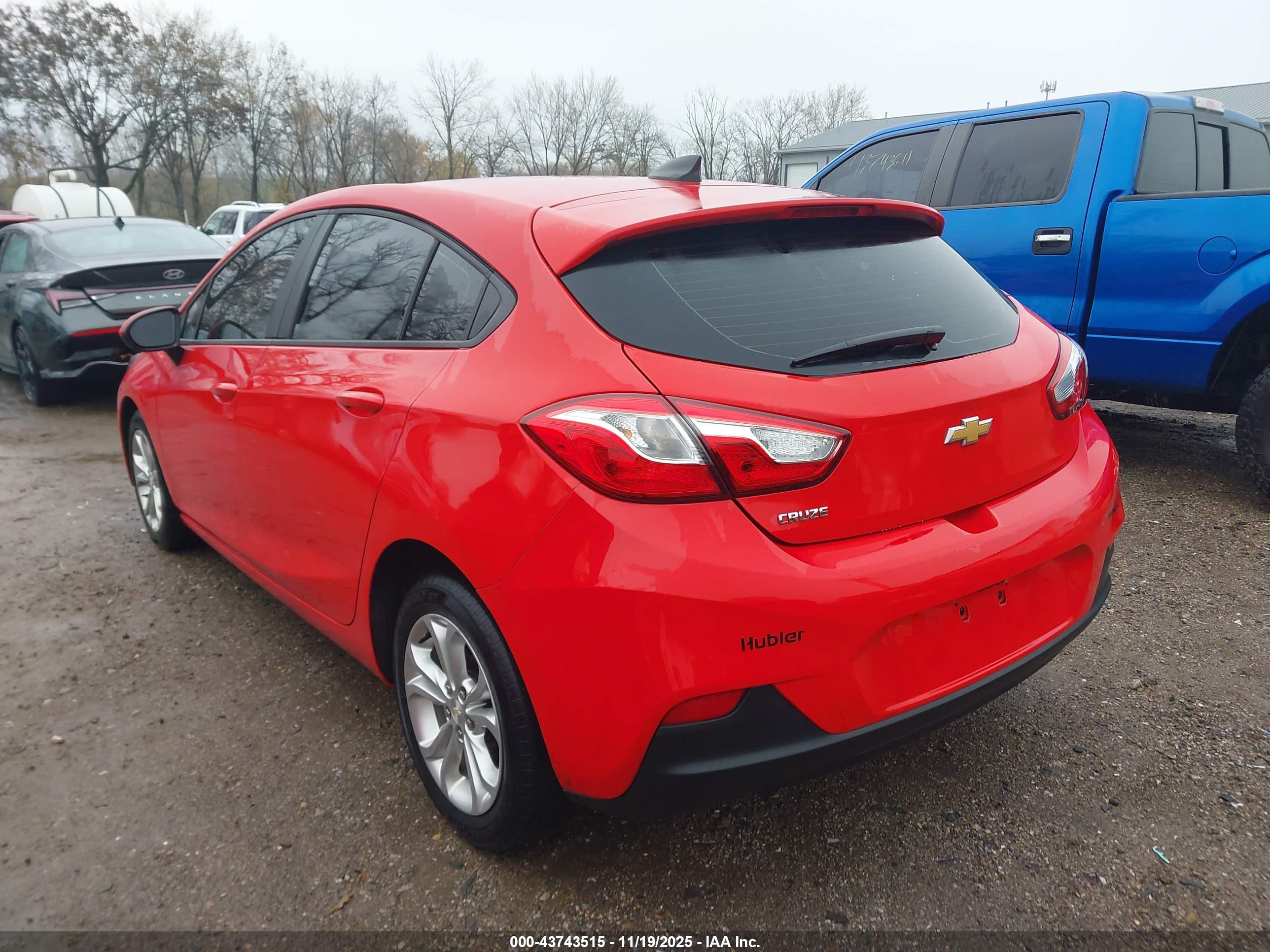 CHEVROLET CRUZE image 3