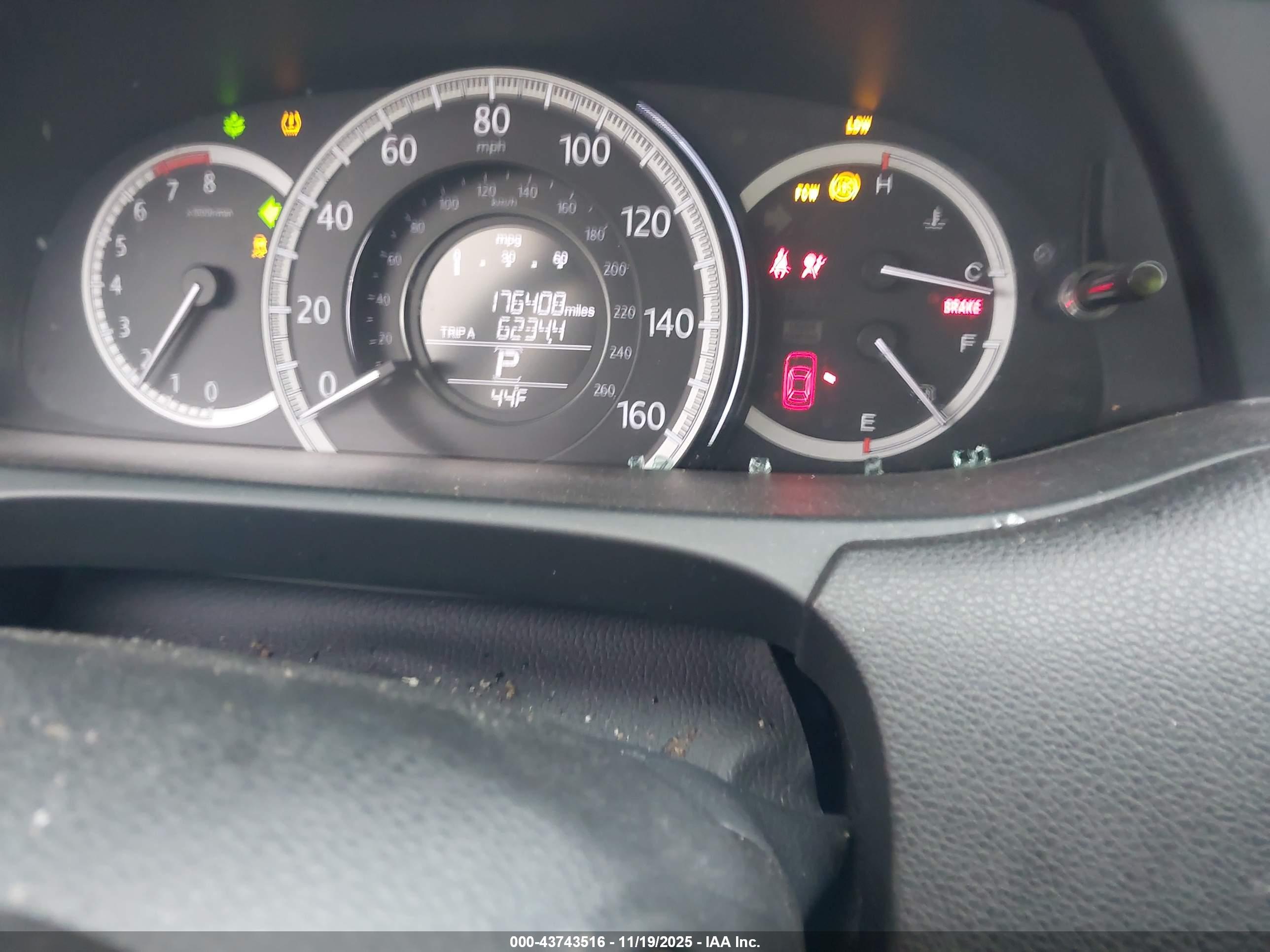 HONDA ACCORD image 7