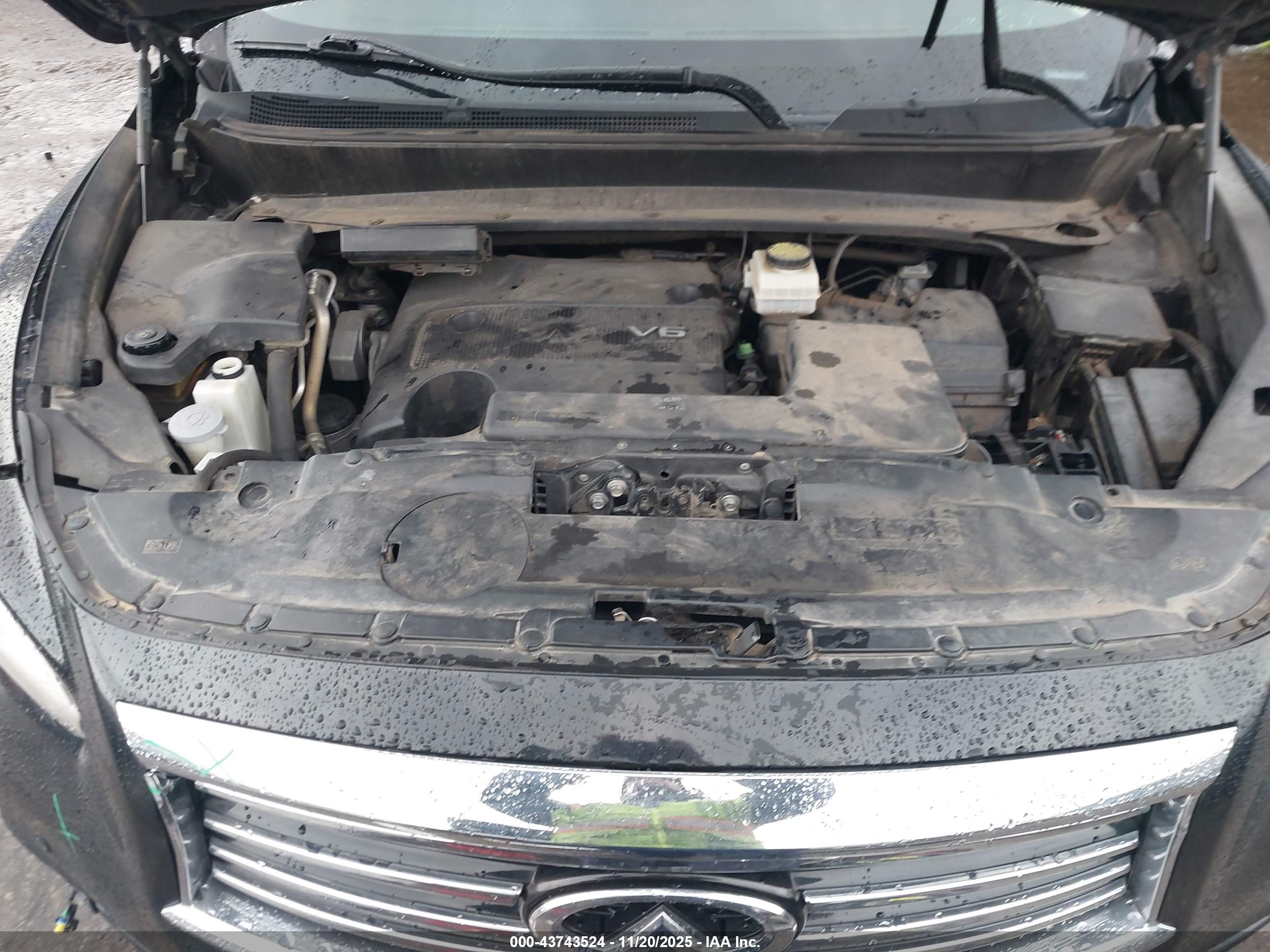 INFINITI QX60 image 10