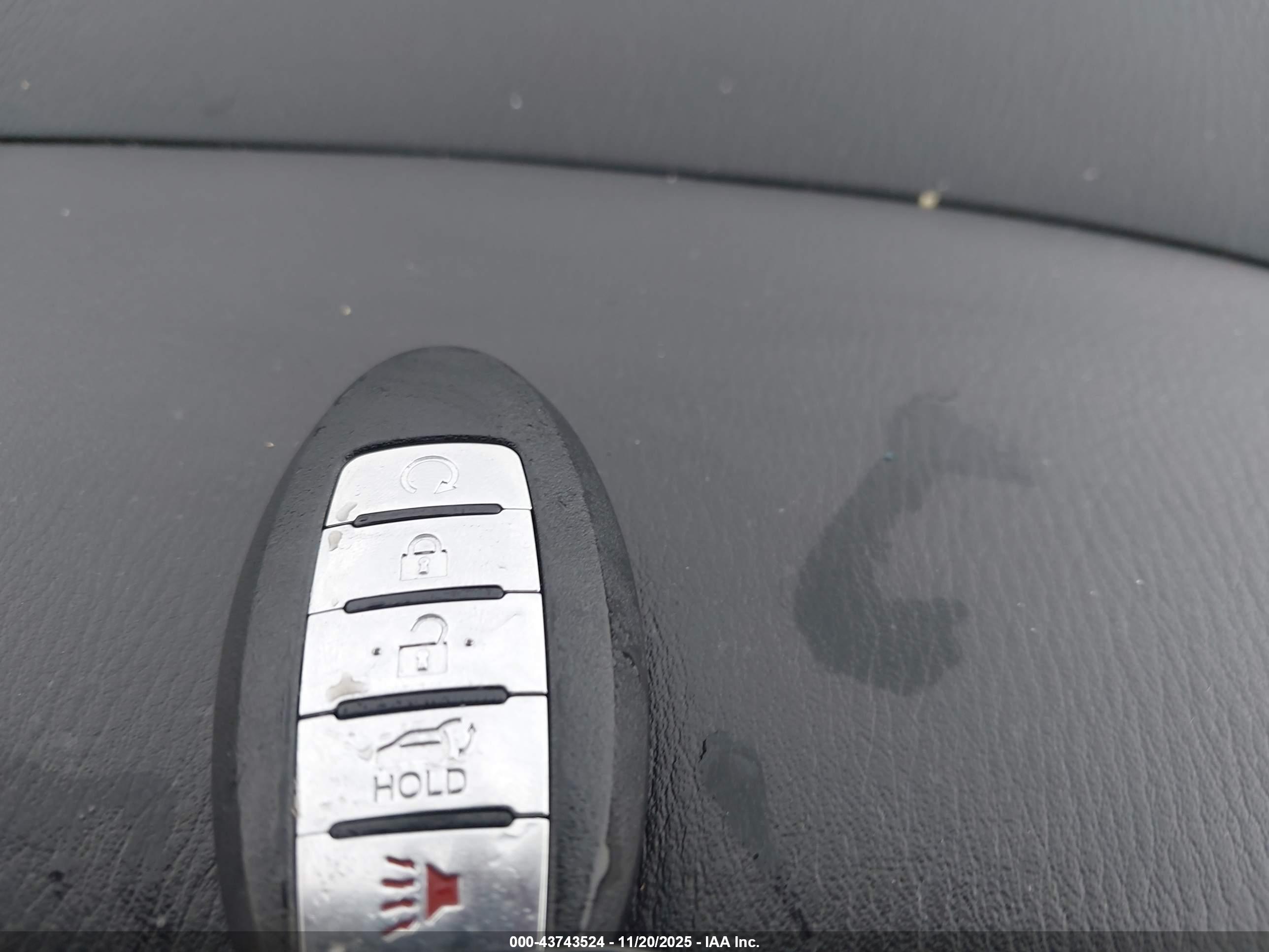 INFINITI QX60 image 11