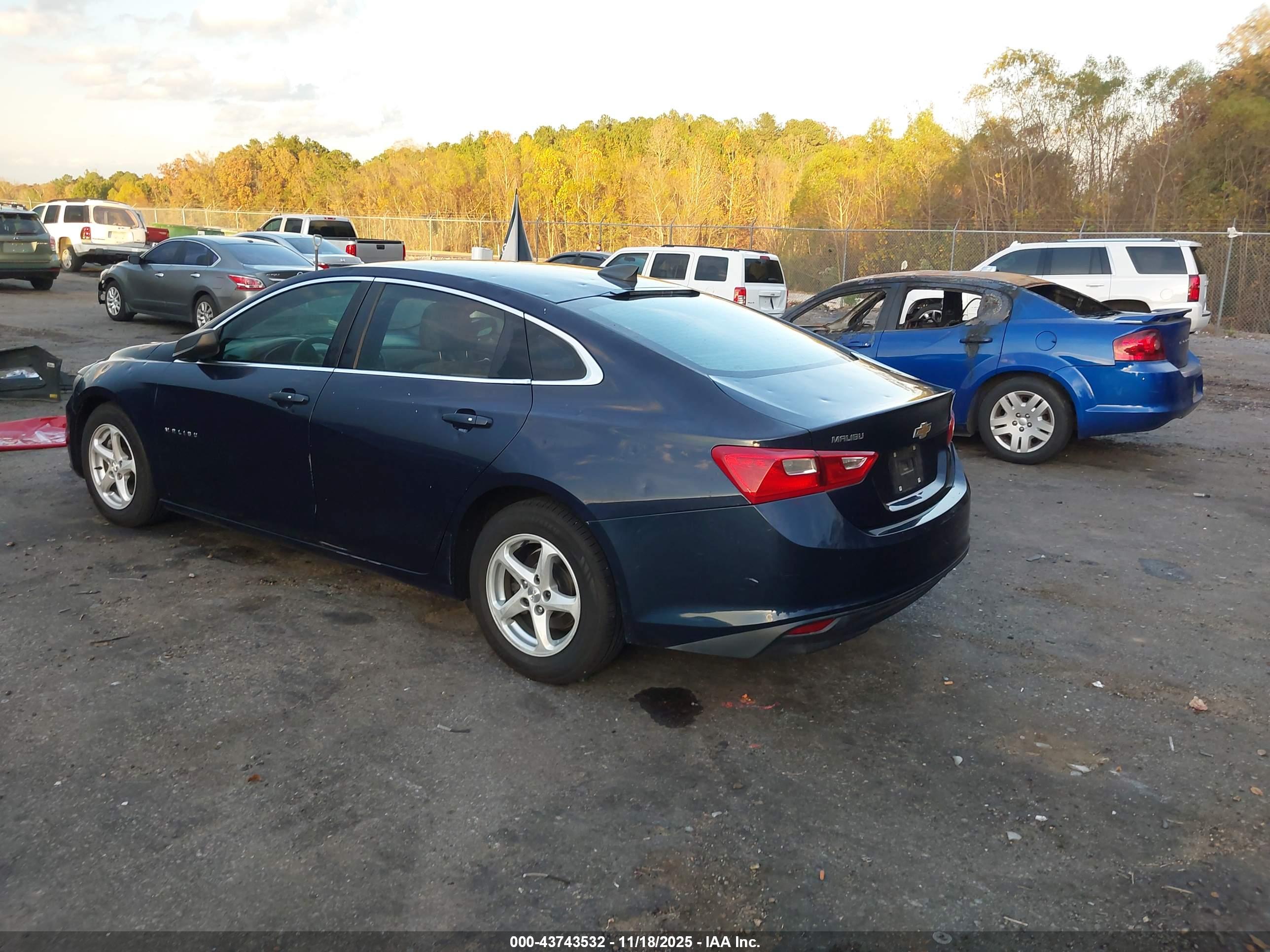 CHEVROLET MALIBU image 3