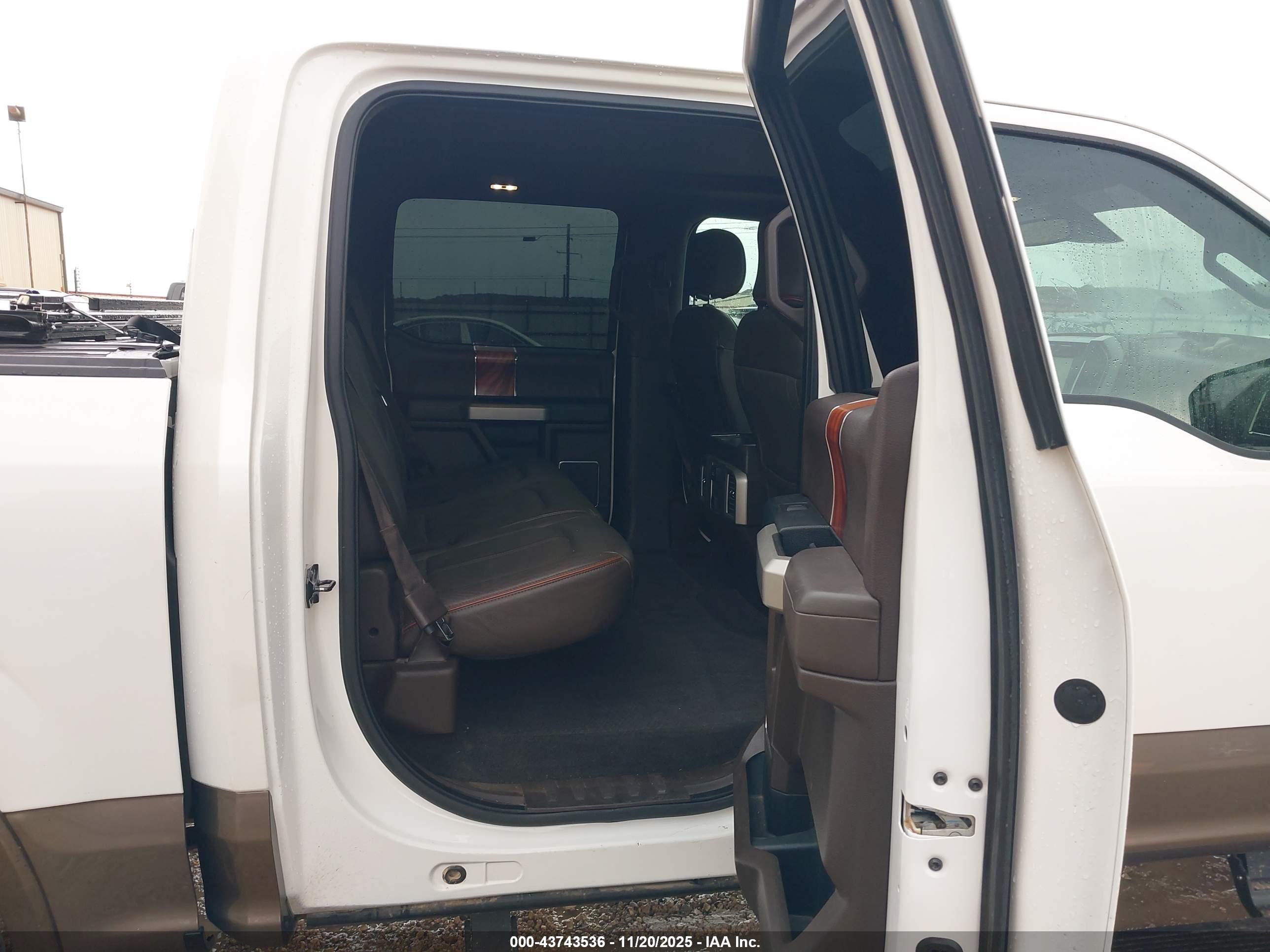 FORD F-150 image 8