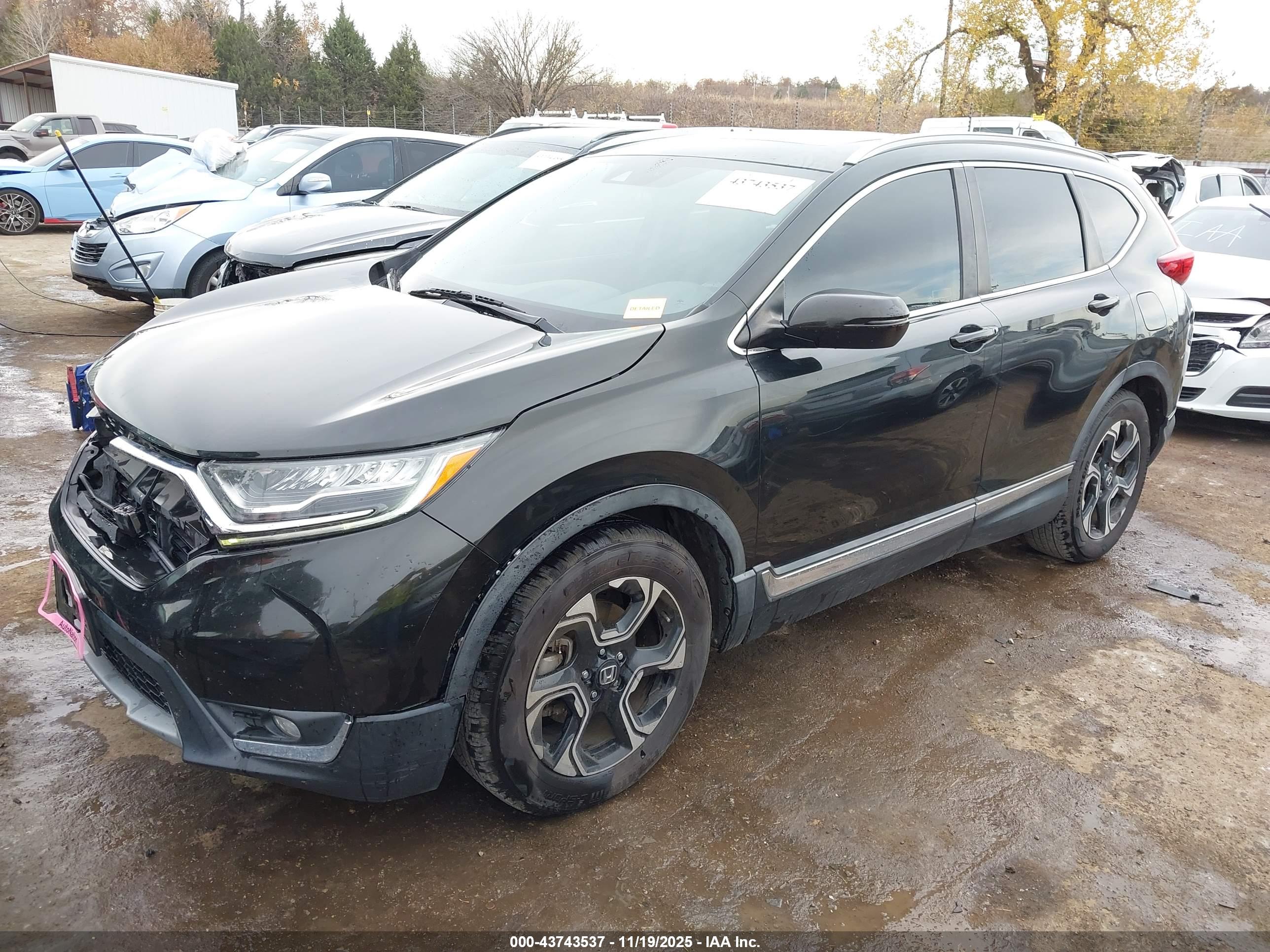 HONDA CR-V image 2
