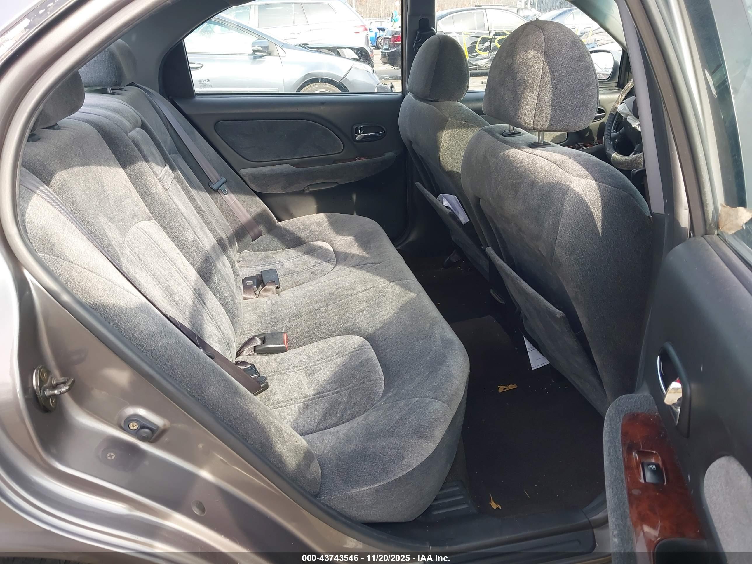 HYUNDAI SONATA image 8