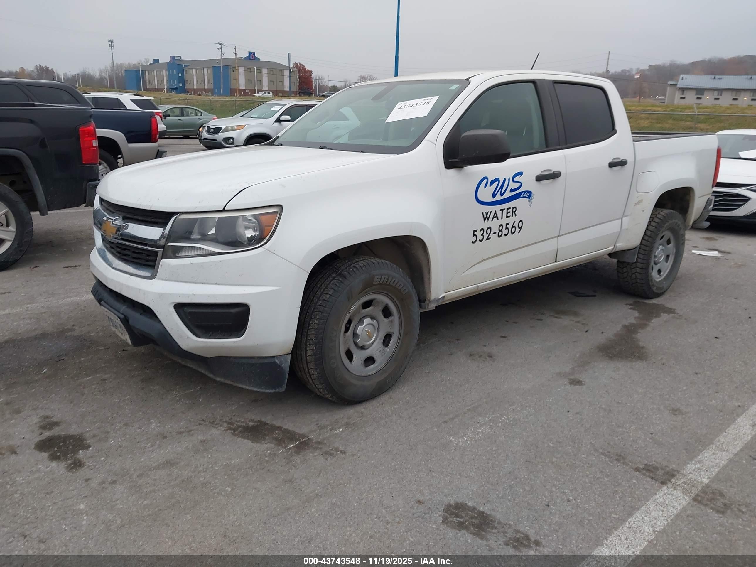 CHEVROLET COLORADO image 2