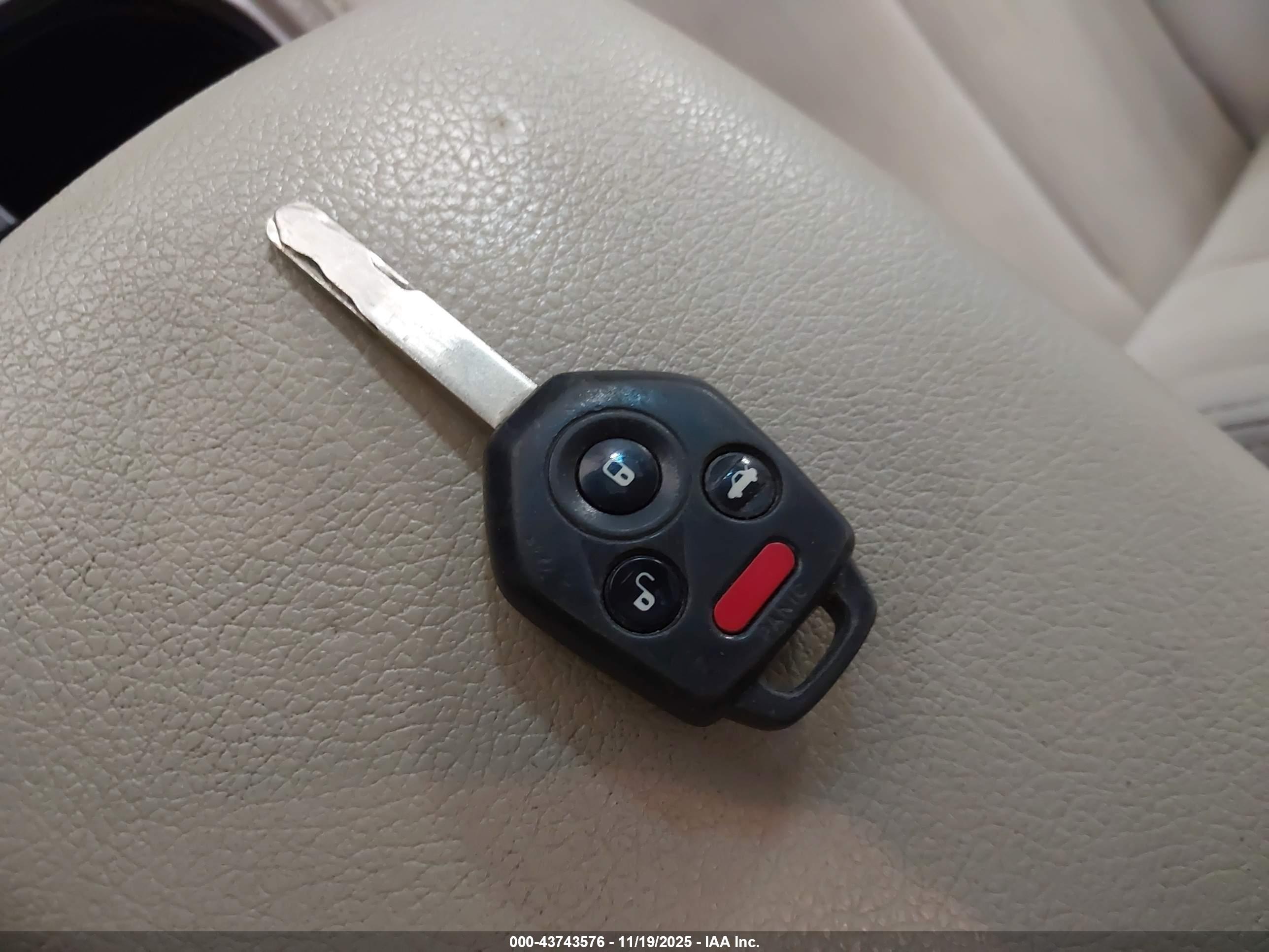 SUBARU LEGACY image 11
