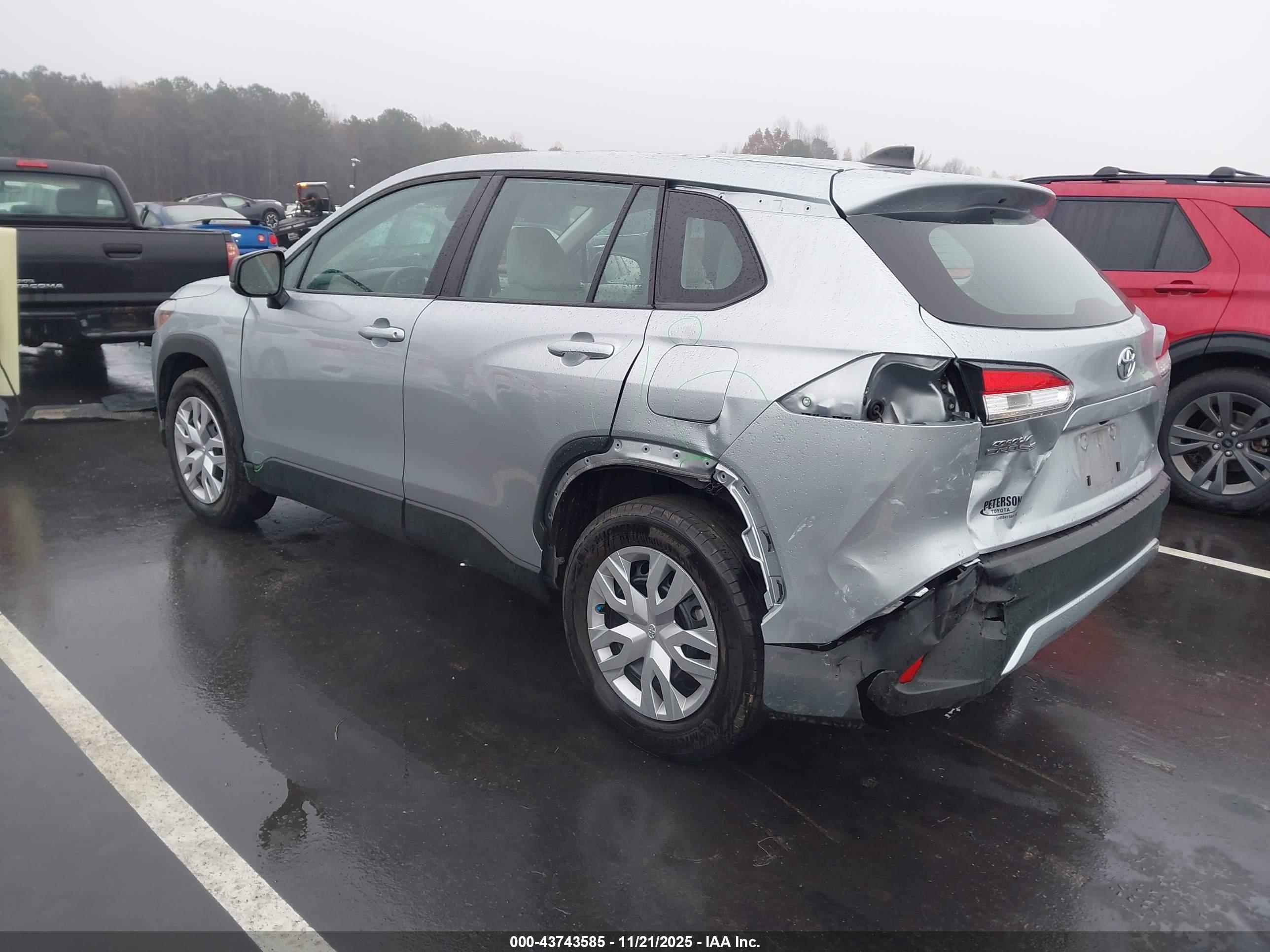 TOYOTA COROLLA image 3