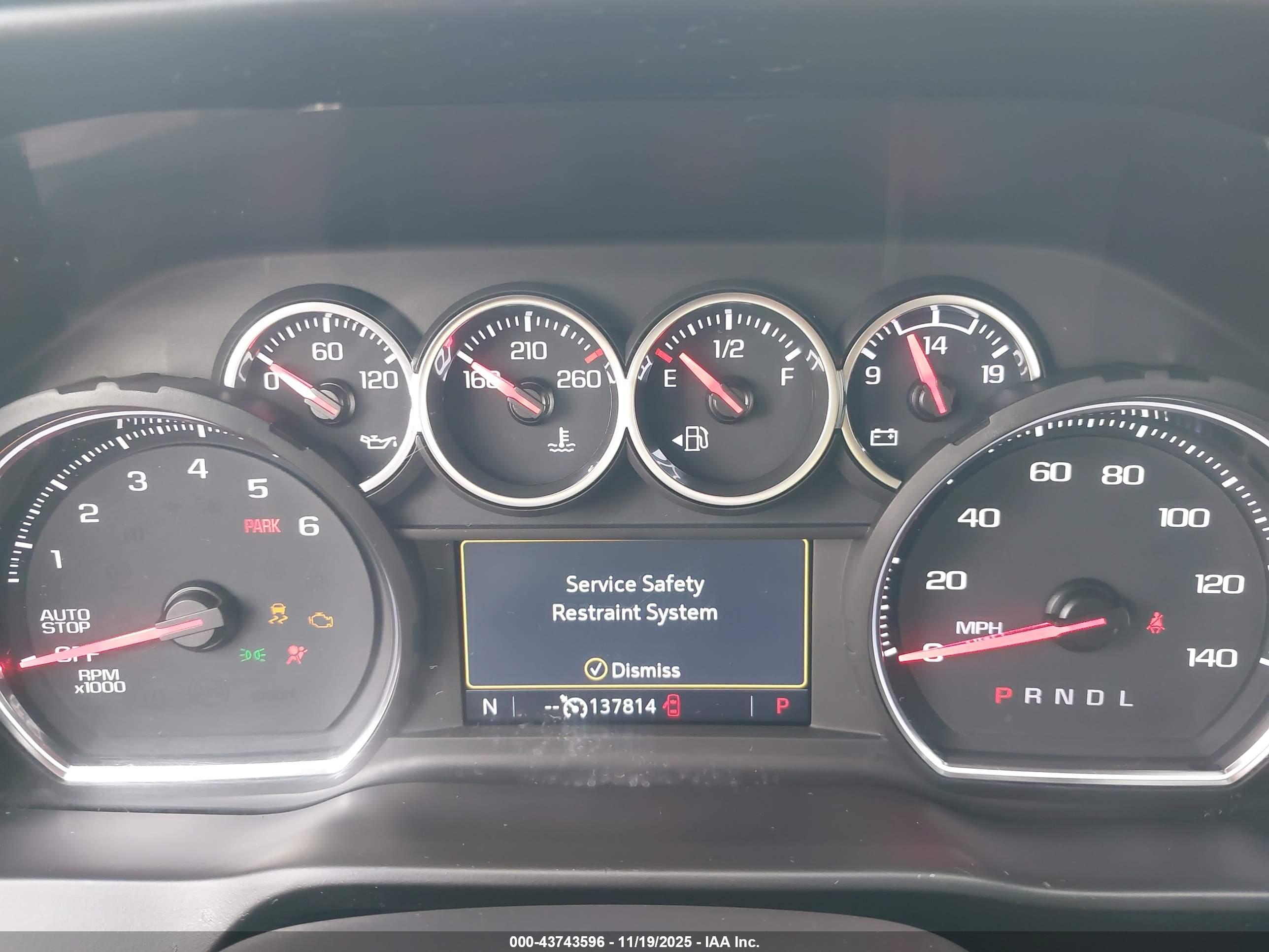 CHEVROLET SILVERADO image 7