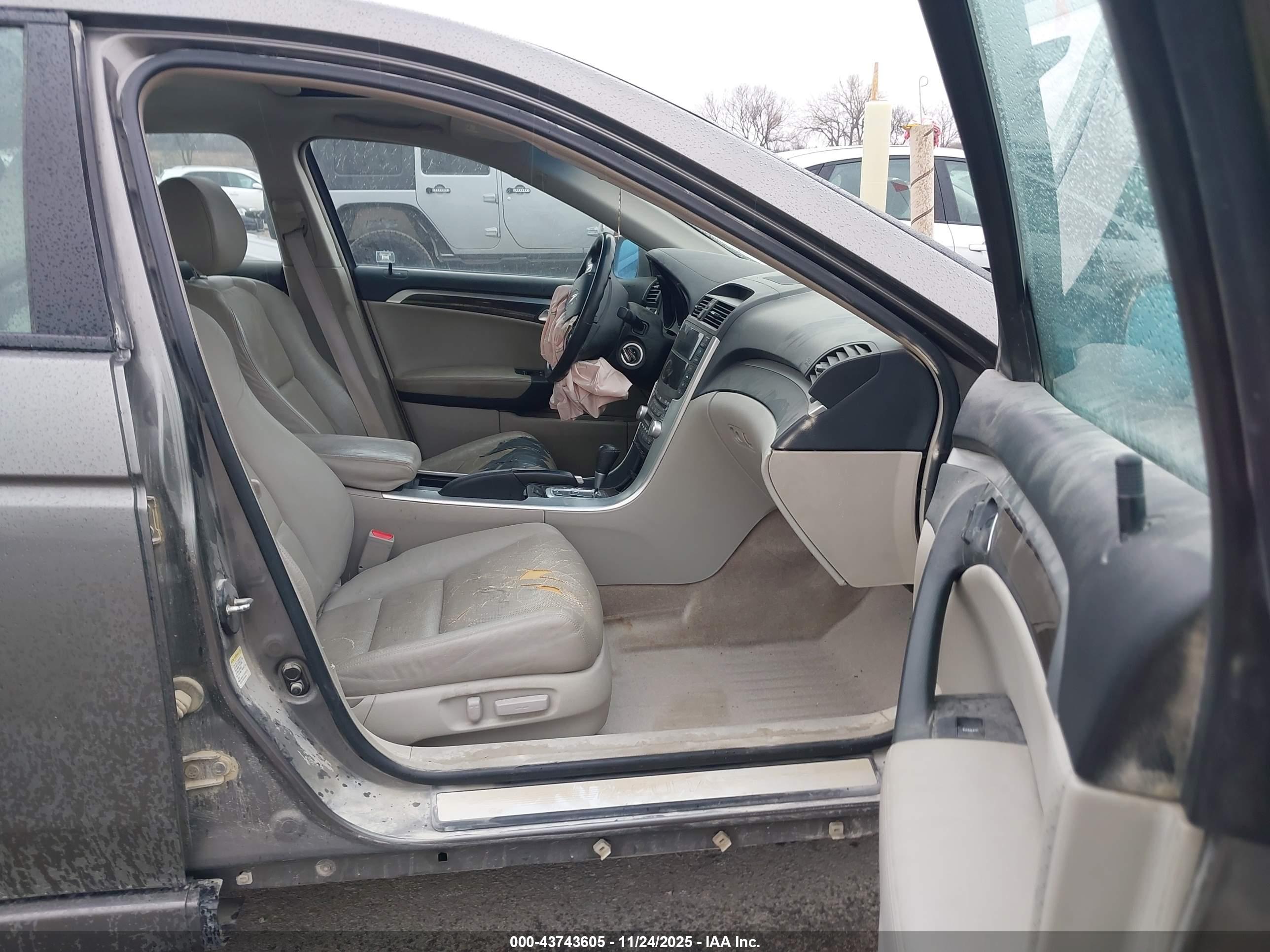 ACURA TL image 5