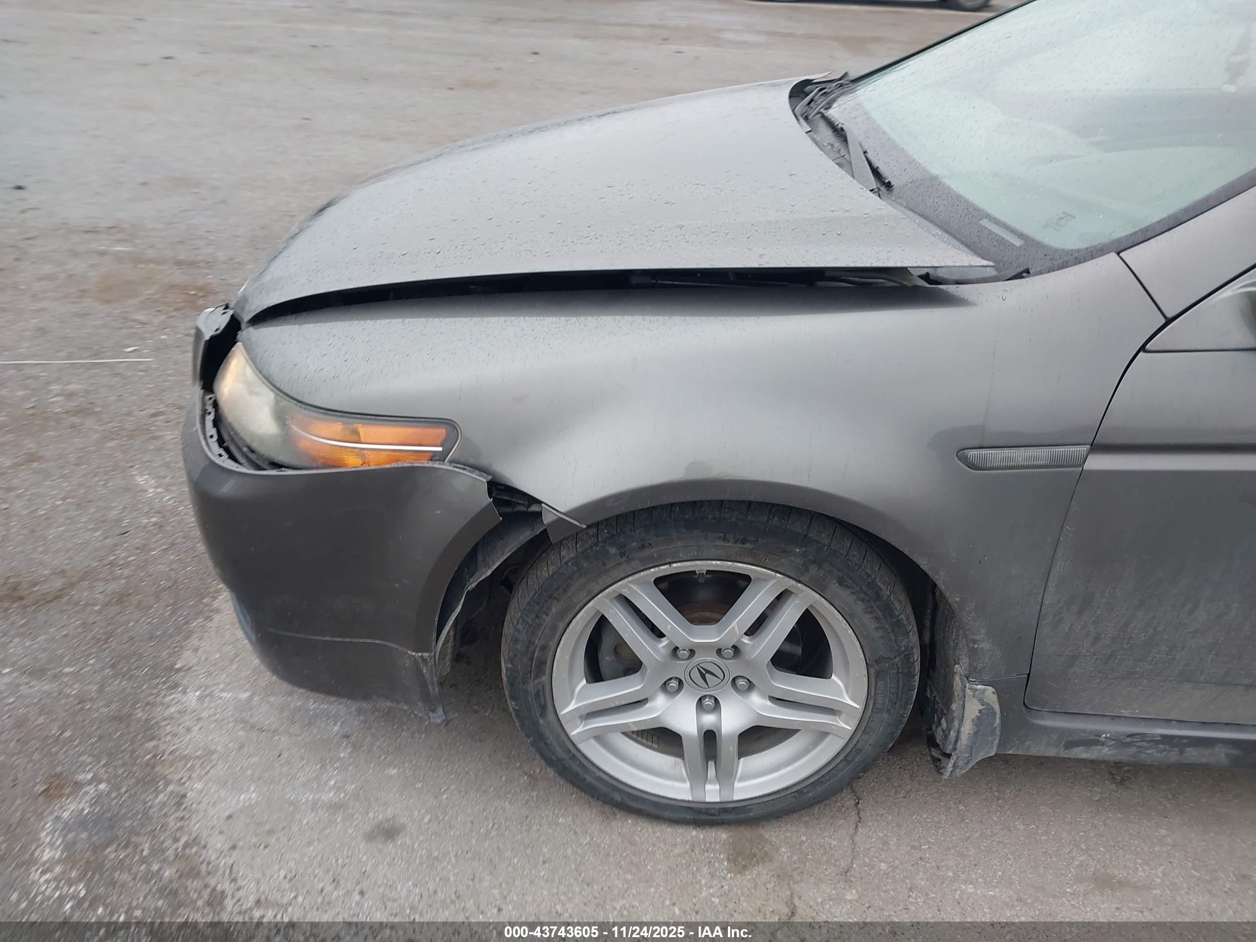 ACURA TL image 6