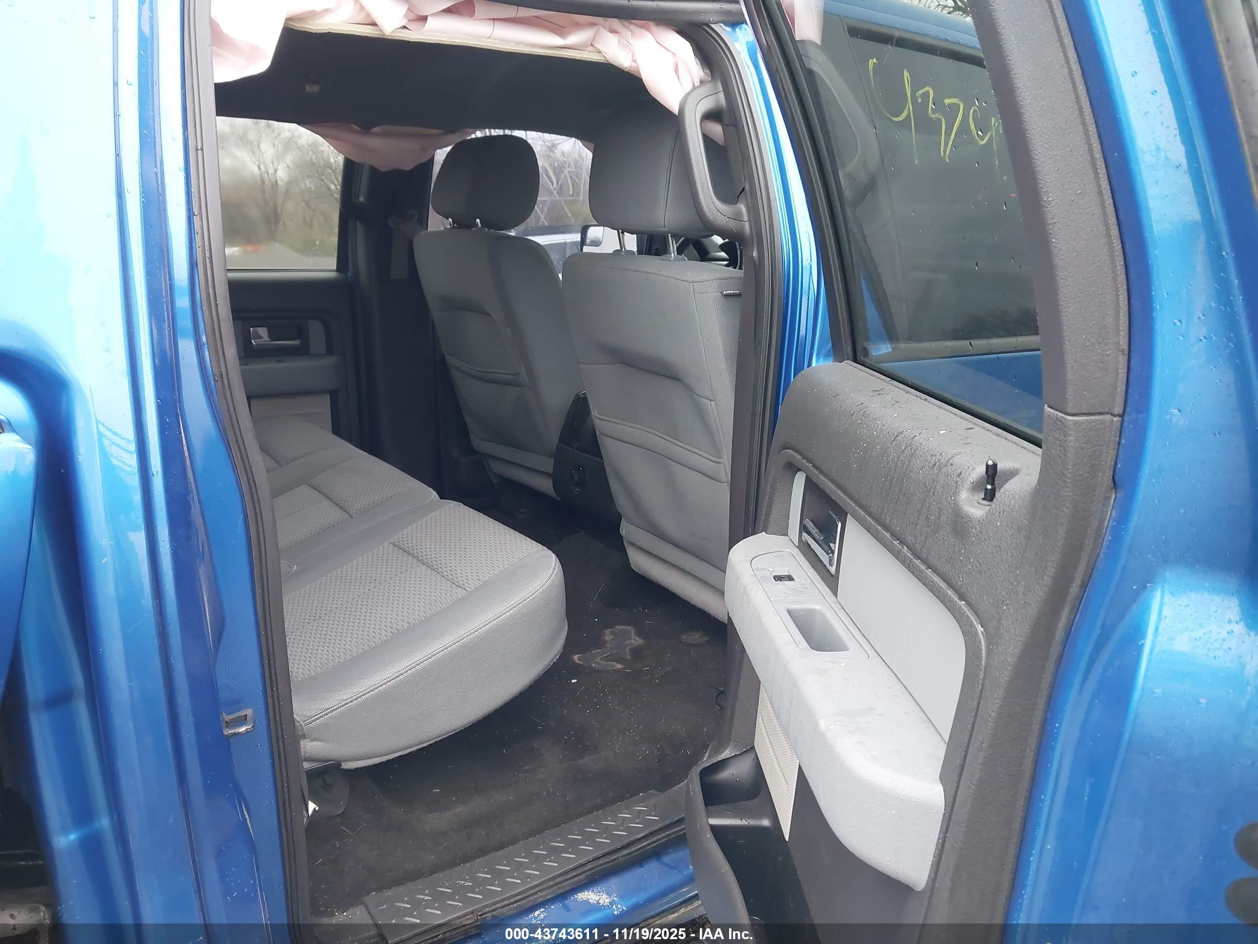 FORD F-150 image 8