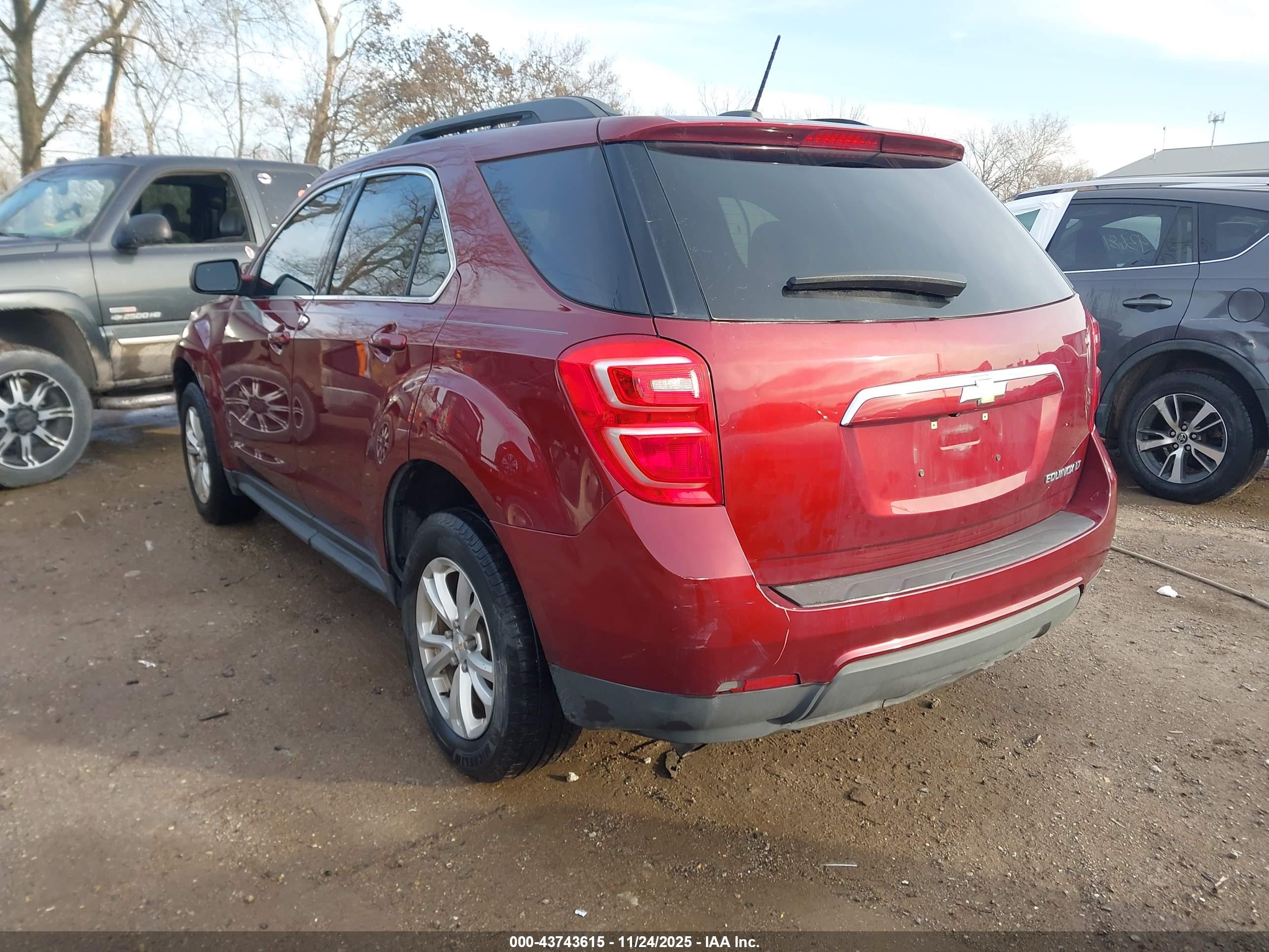 CHEVROLET EQUINOX image 3