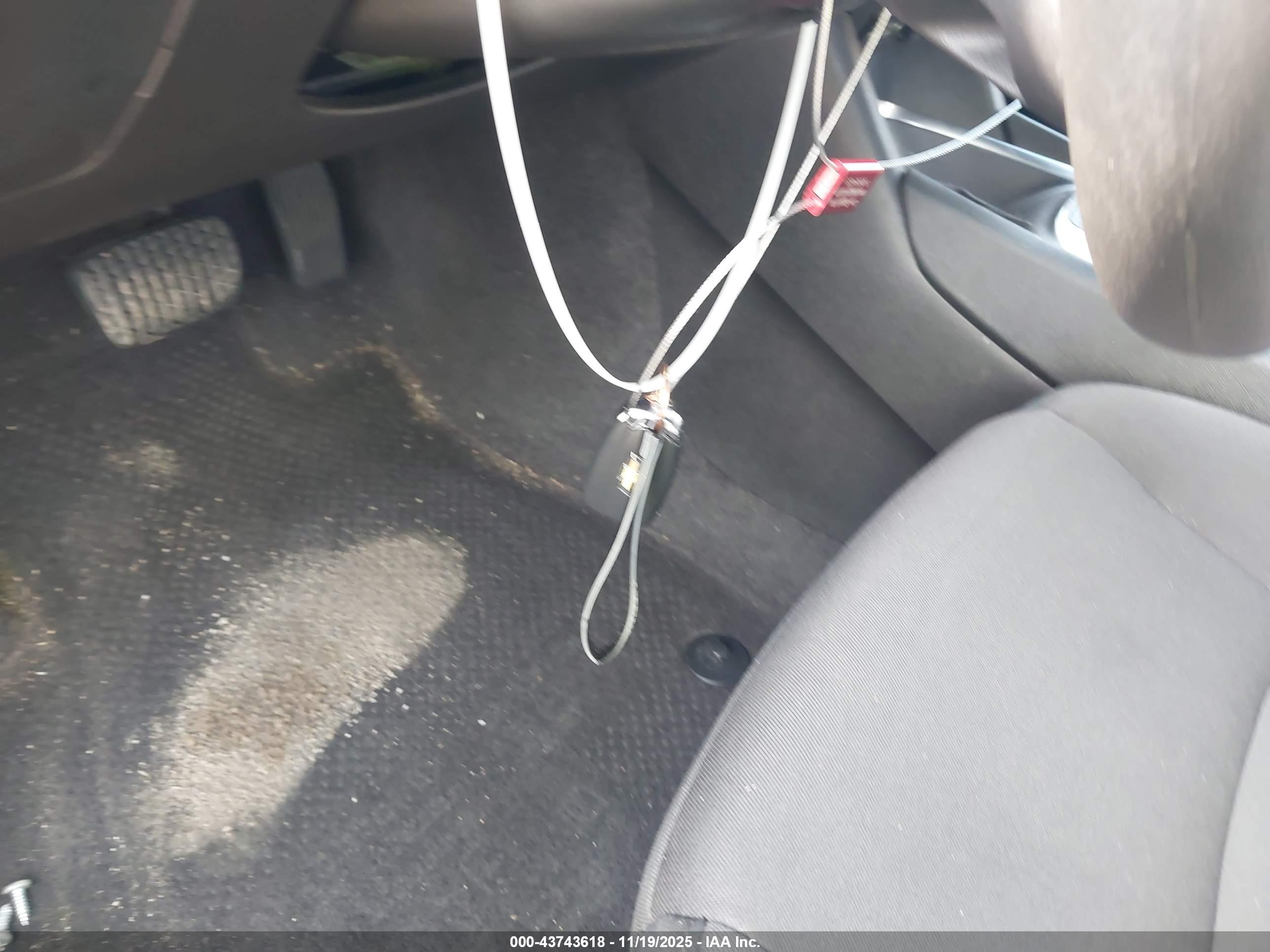 CHEVROLET MALIBU image 11