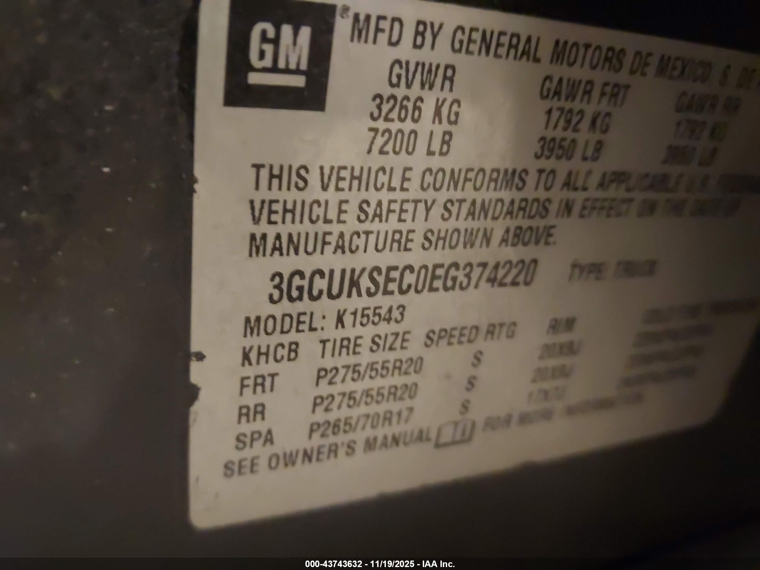 CHEVROLET SILVERADO image 9