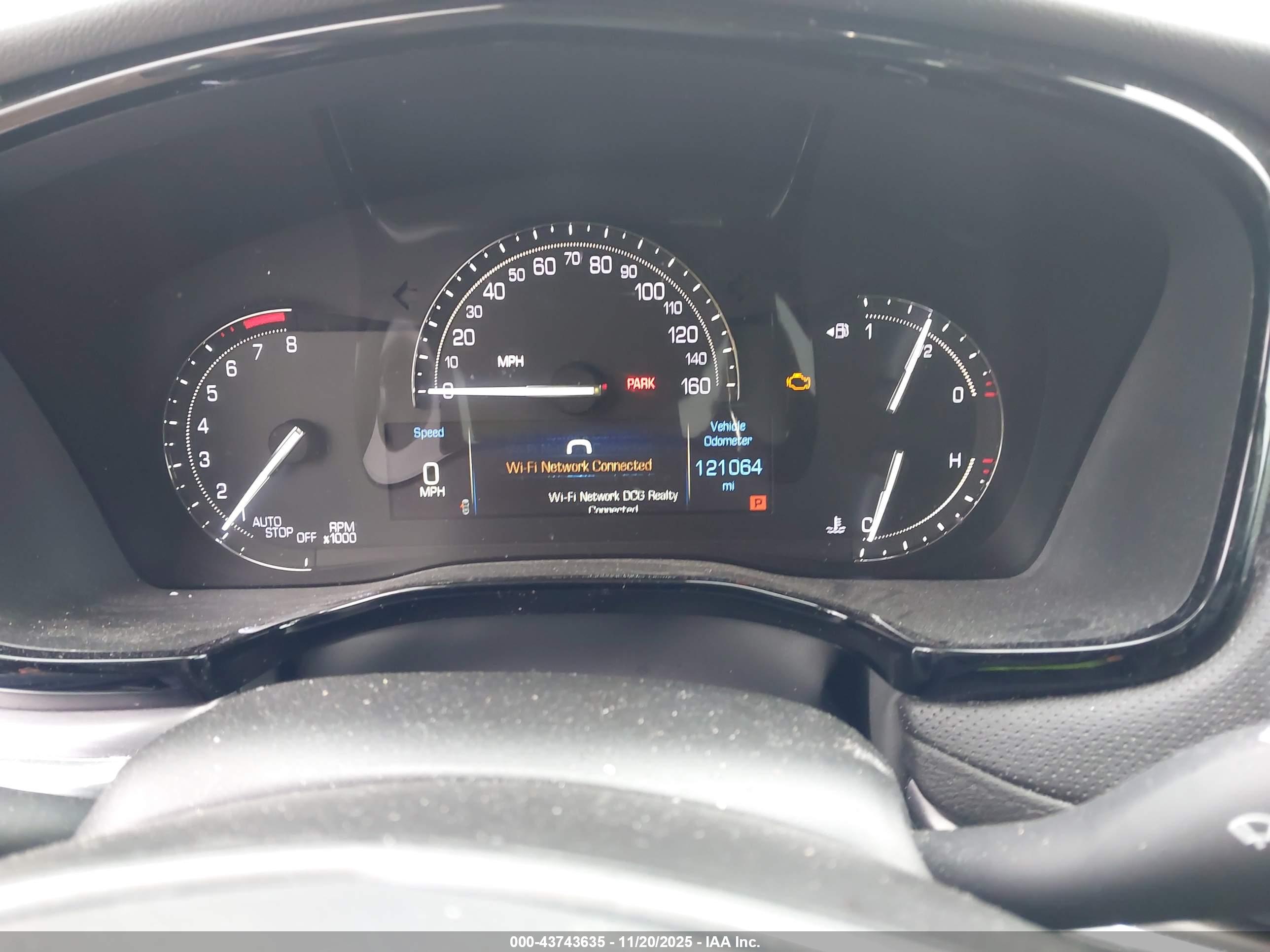 CADILLAC XT5 image 7