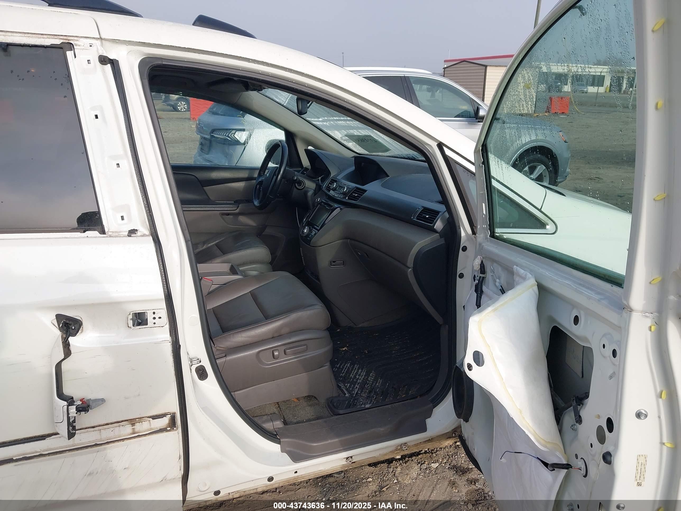 HONDA ODYSSEY image 5