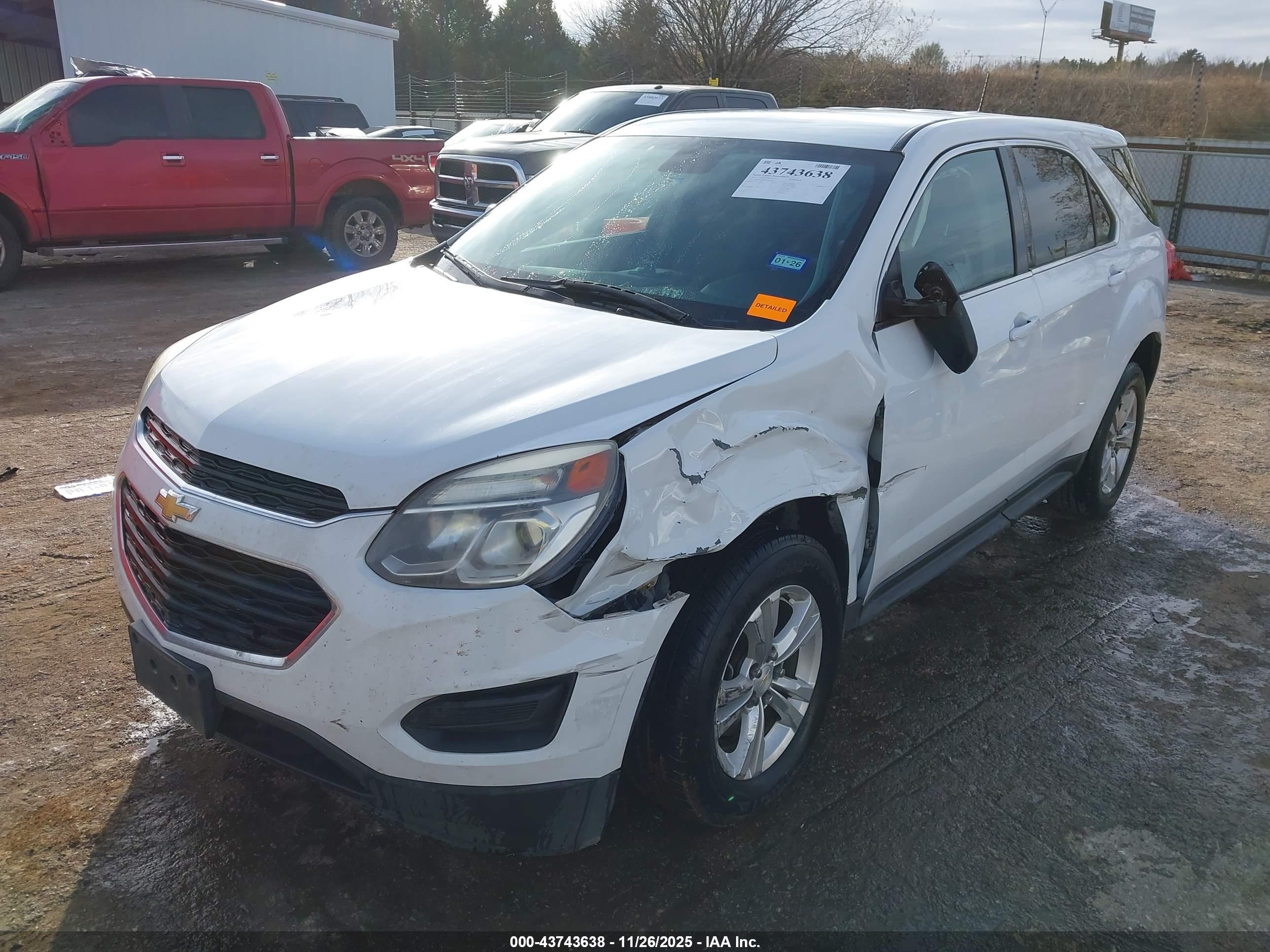 CHEVROLET EQUINOX image 2