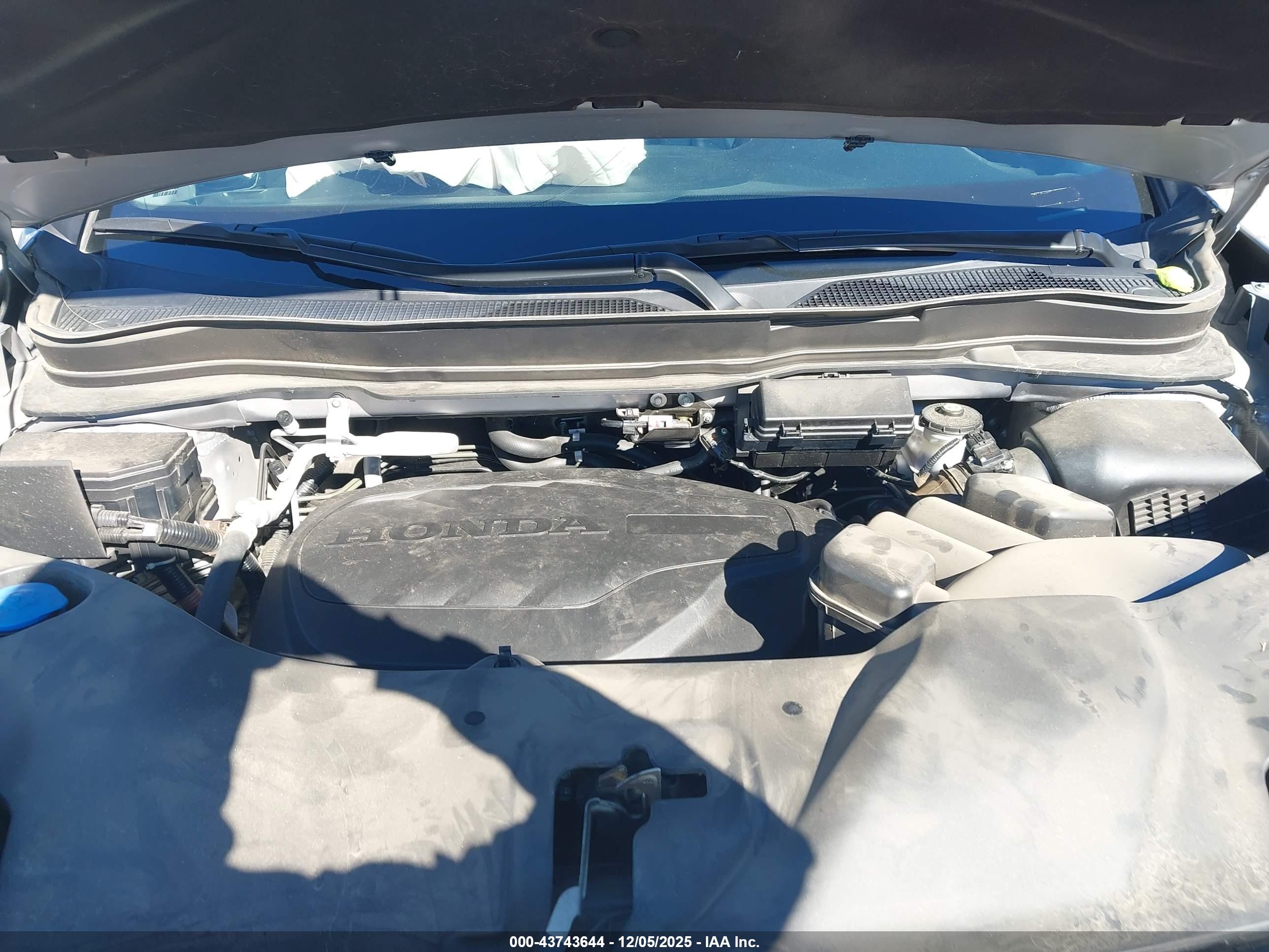 HONDA PILOT image 10