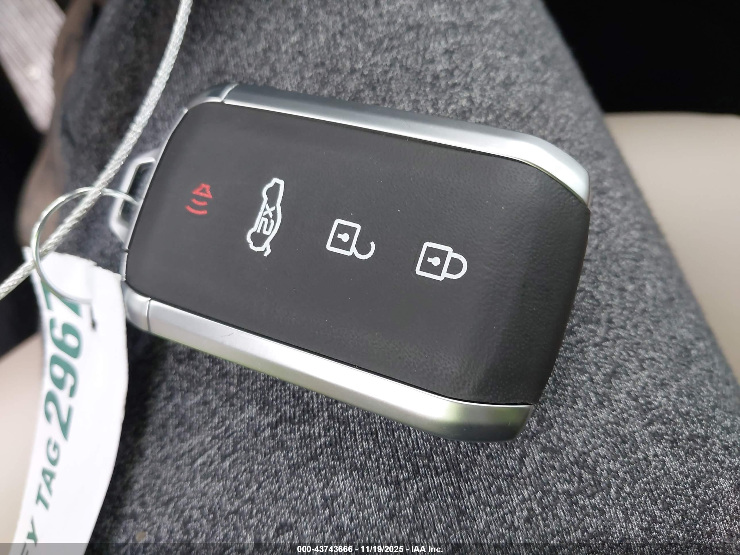 MASERATI GRANTURISMO image 11