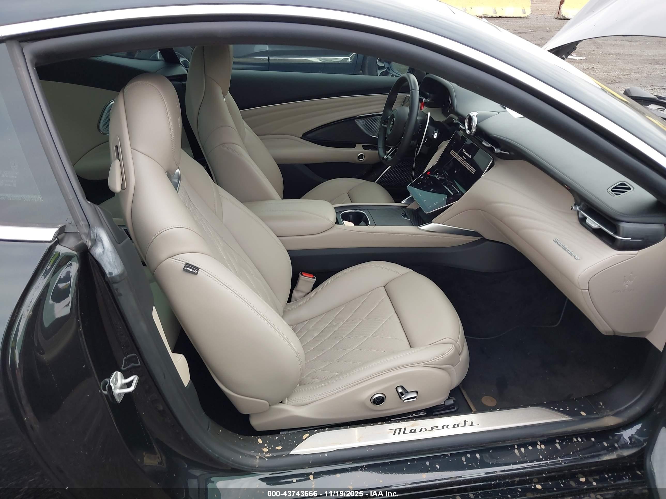 MASERATI GRANTURISMO image 5
