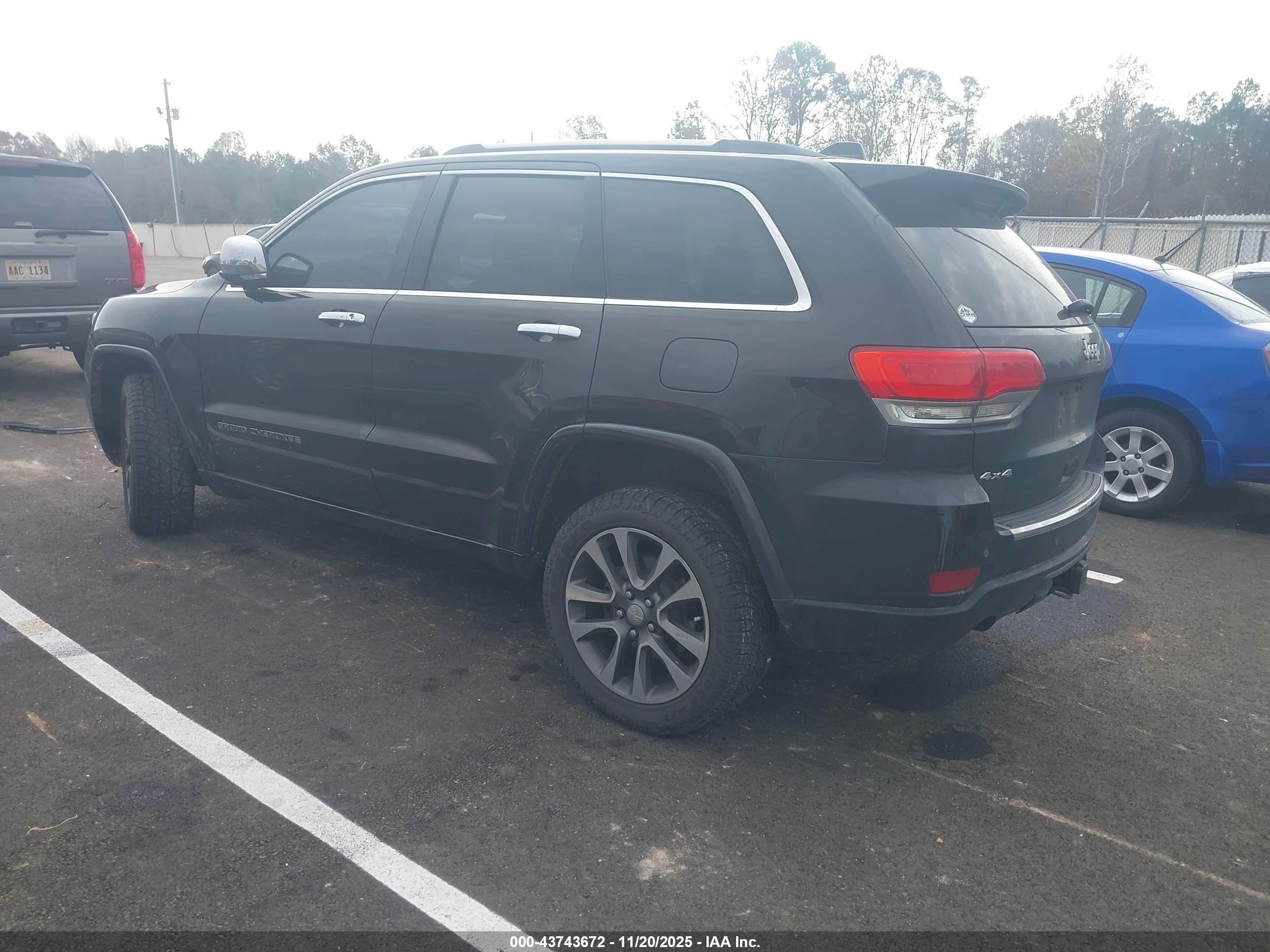 JEEP GRAND image 3