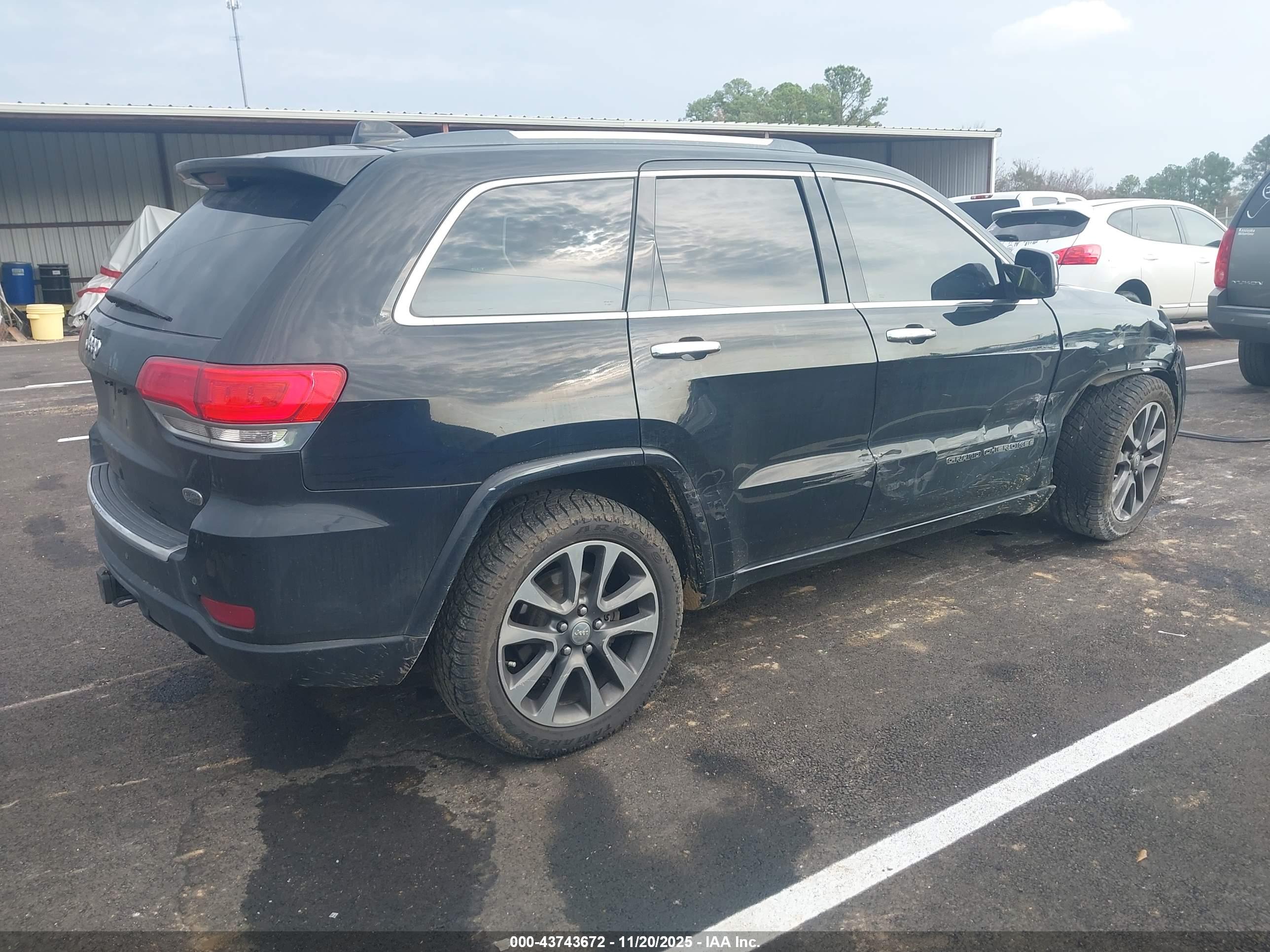 JEEP GRAND image 4