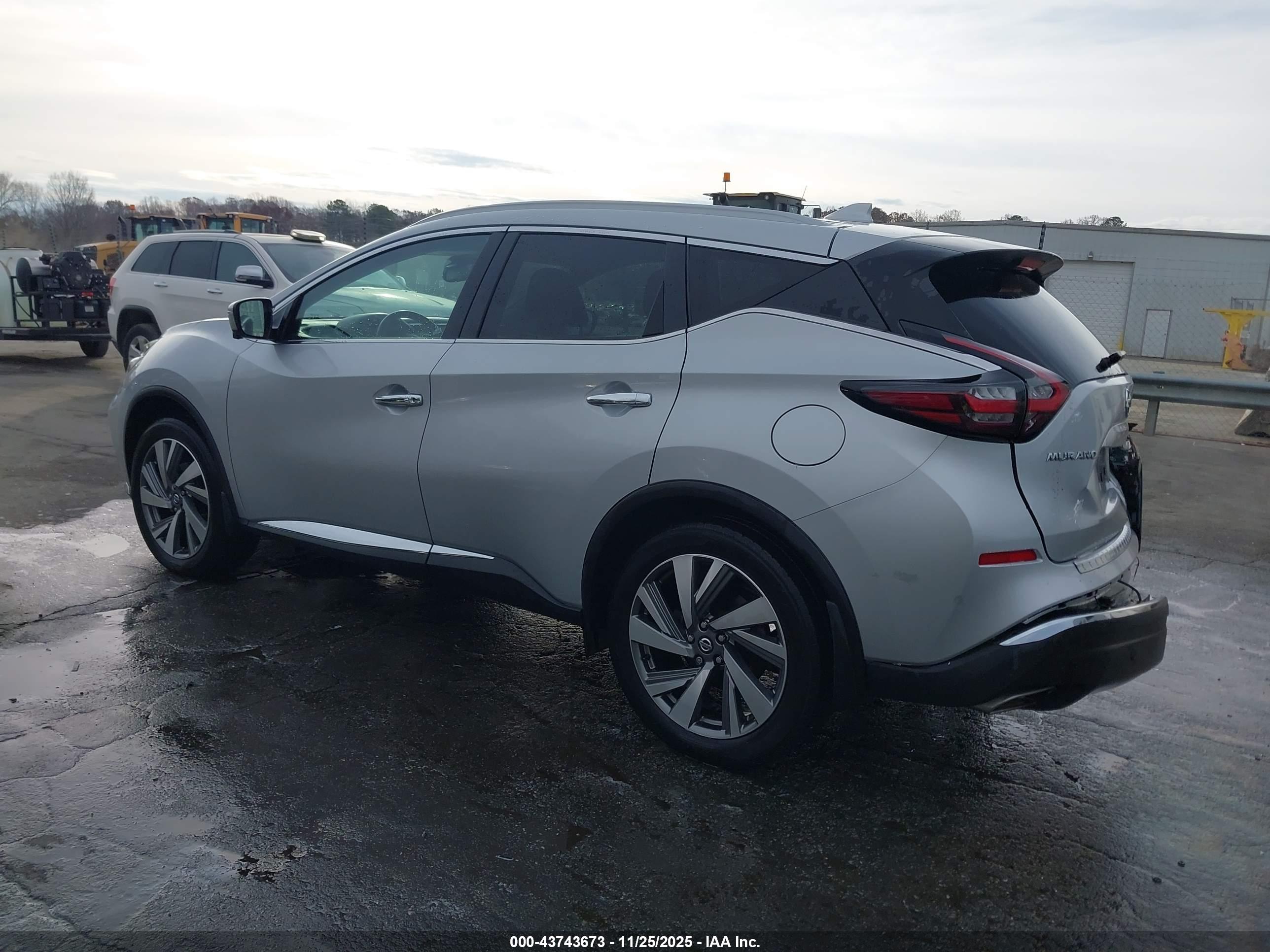 NISSAN MURANO image 3