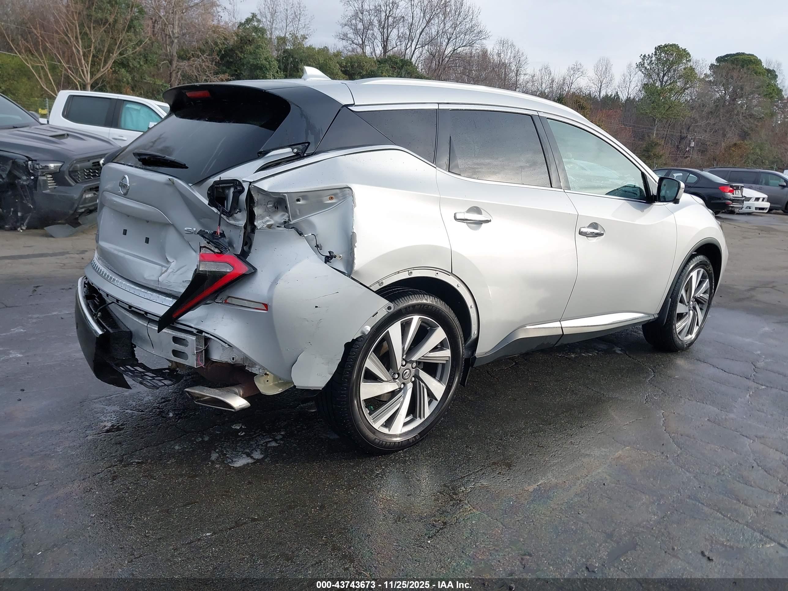 NISSAN MURANO image 4