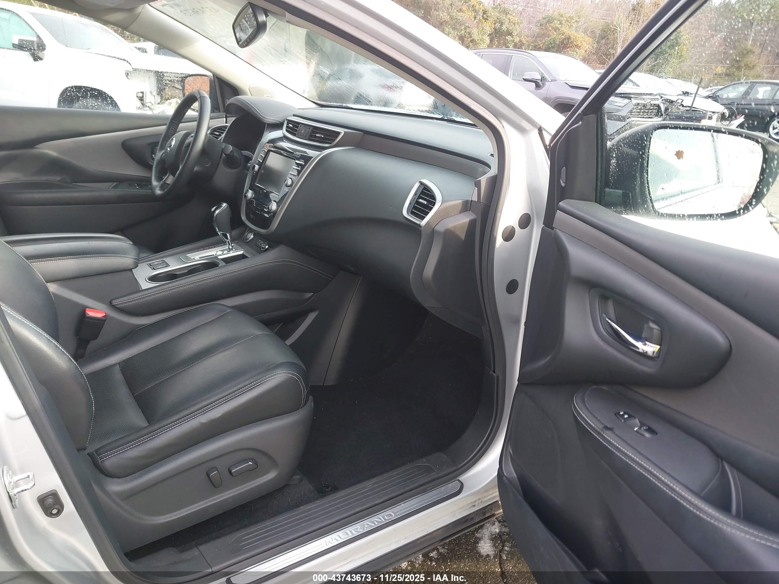 NISSAN MURANO image 5