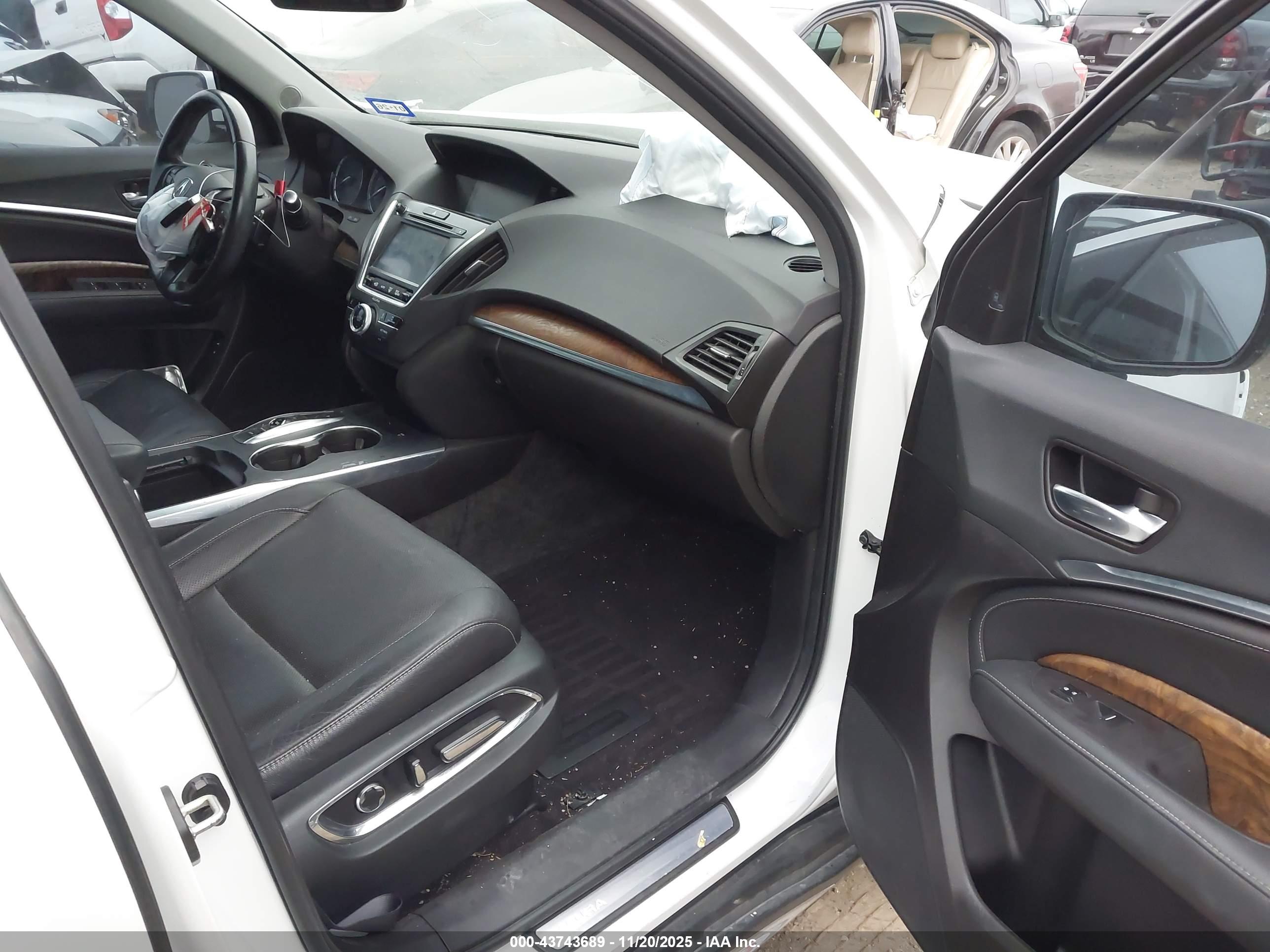 ACURA MDX image 5