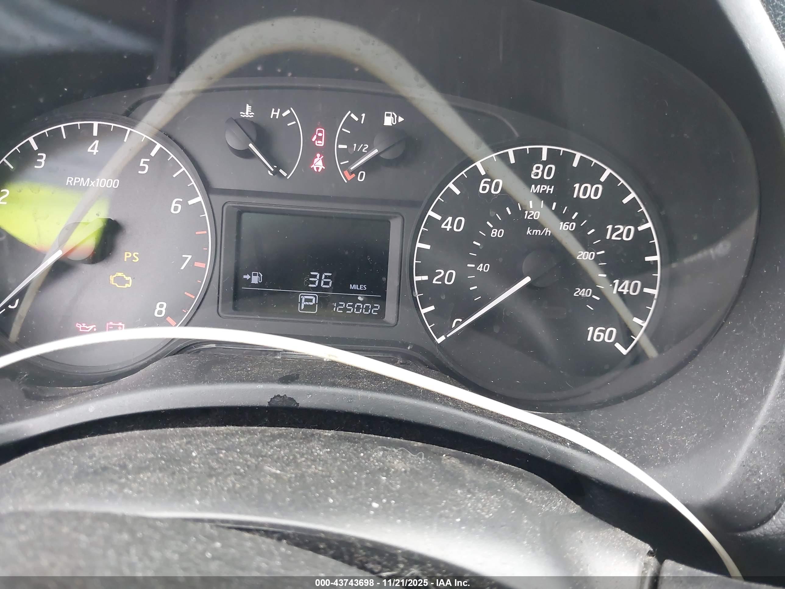 NISSAN SENTRA image 7