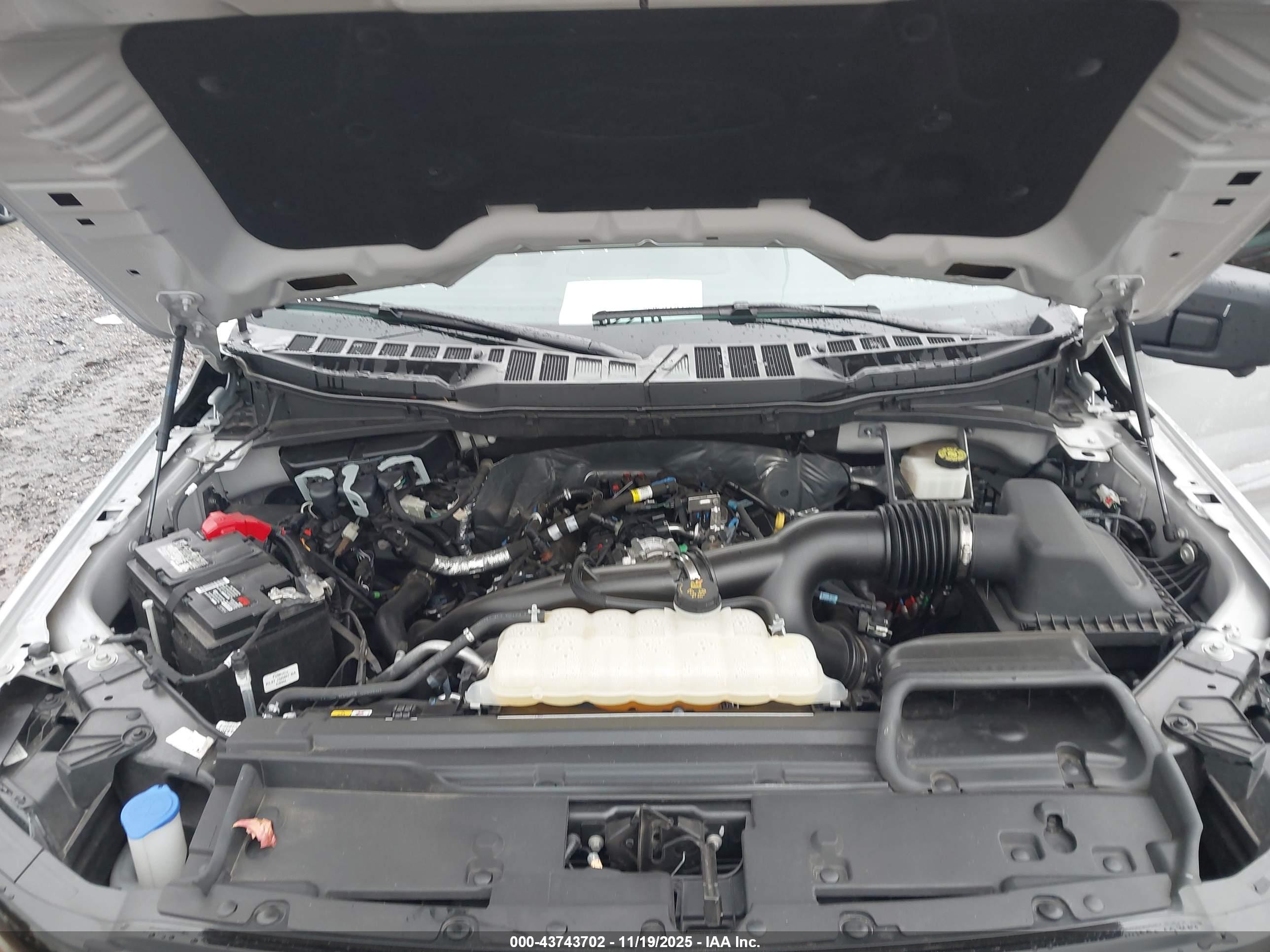 FORD F-150 image 10