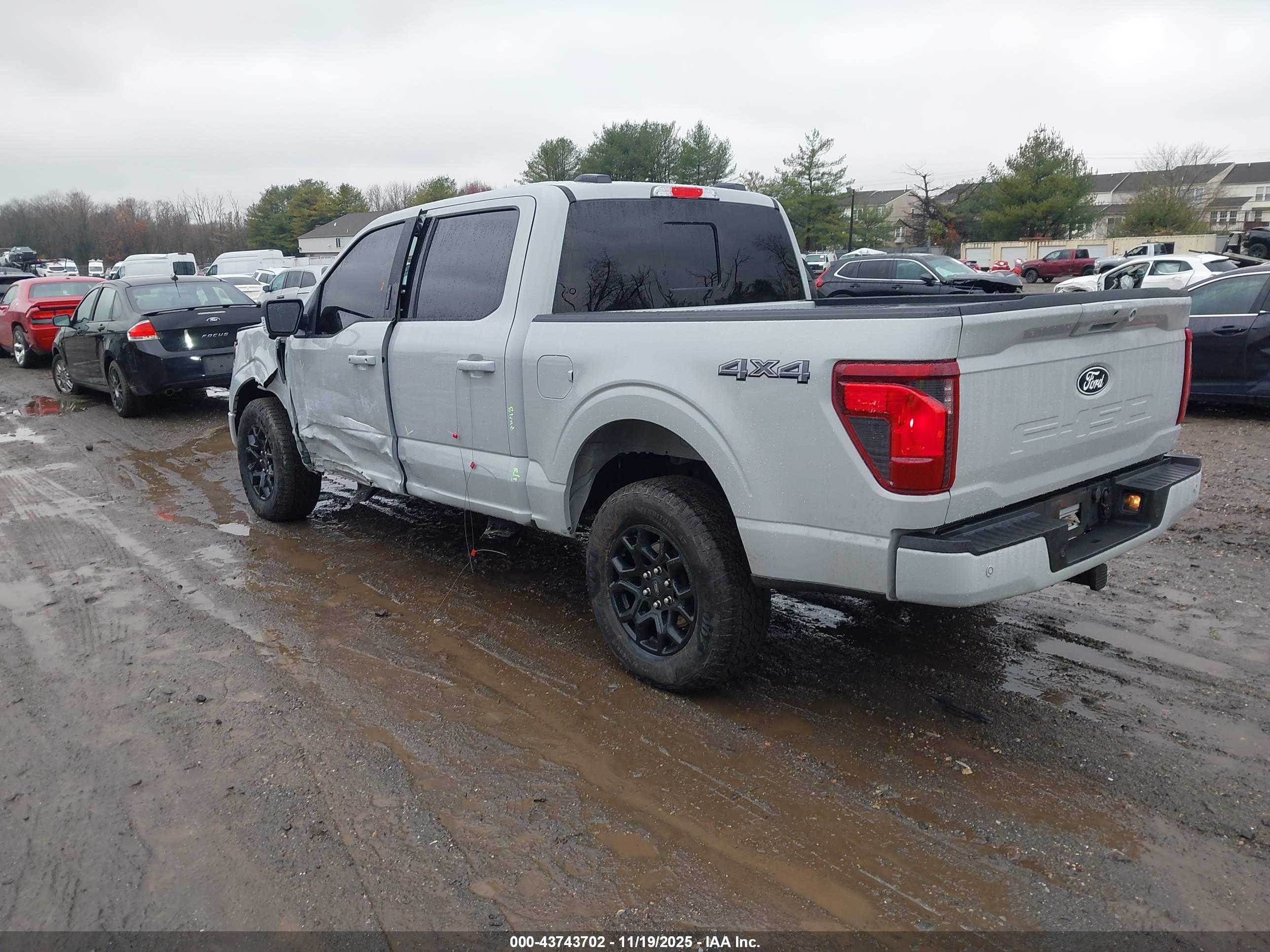 FORD F-150 image 3