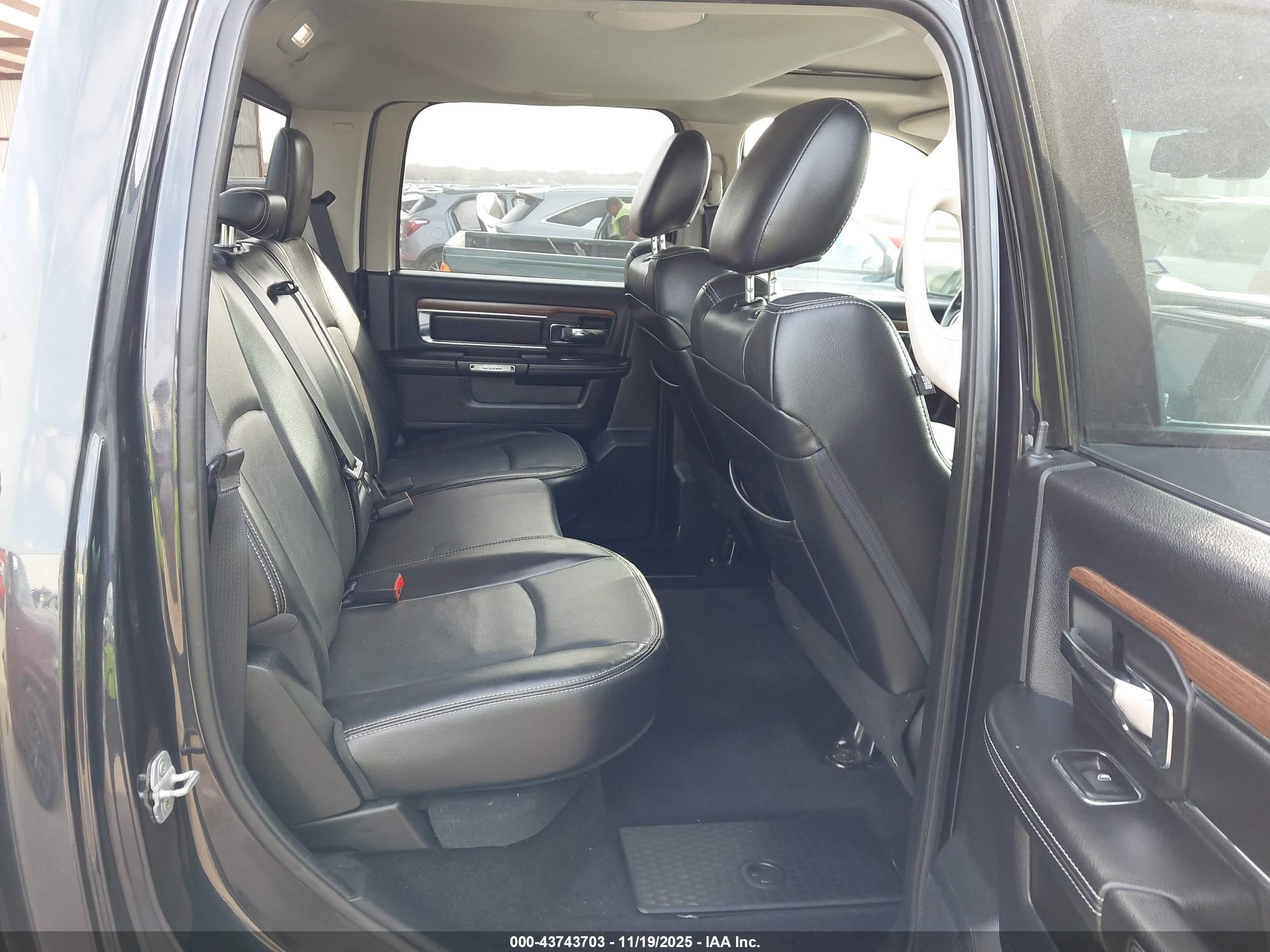 RAM 1500 image 8