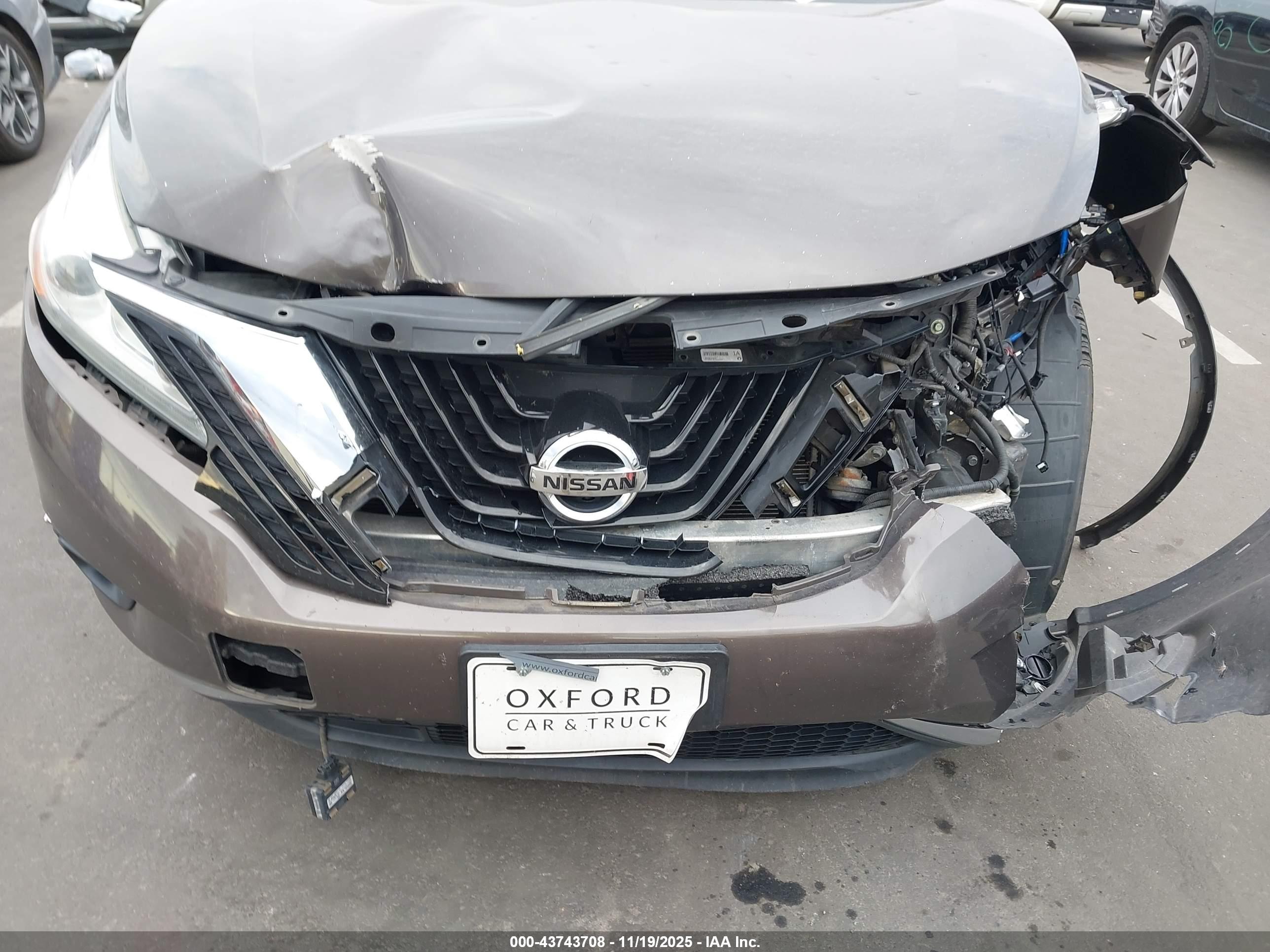 NISSAN MURANO image 6