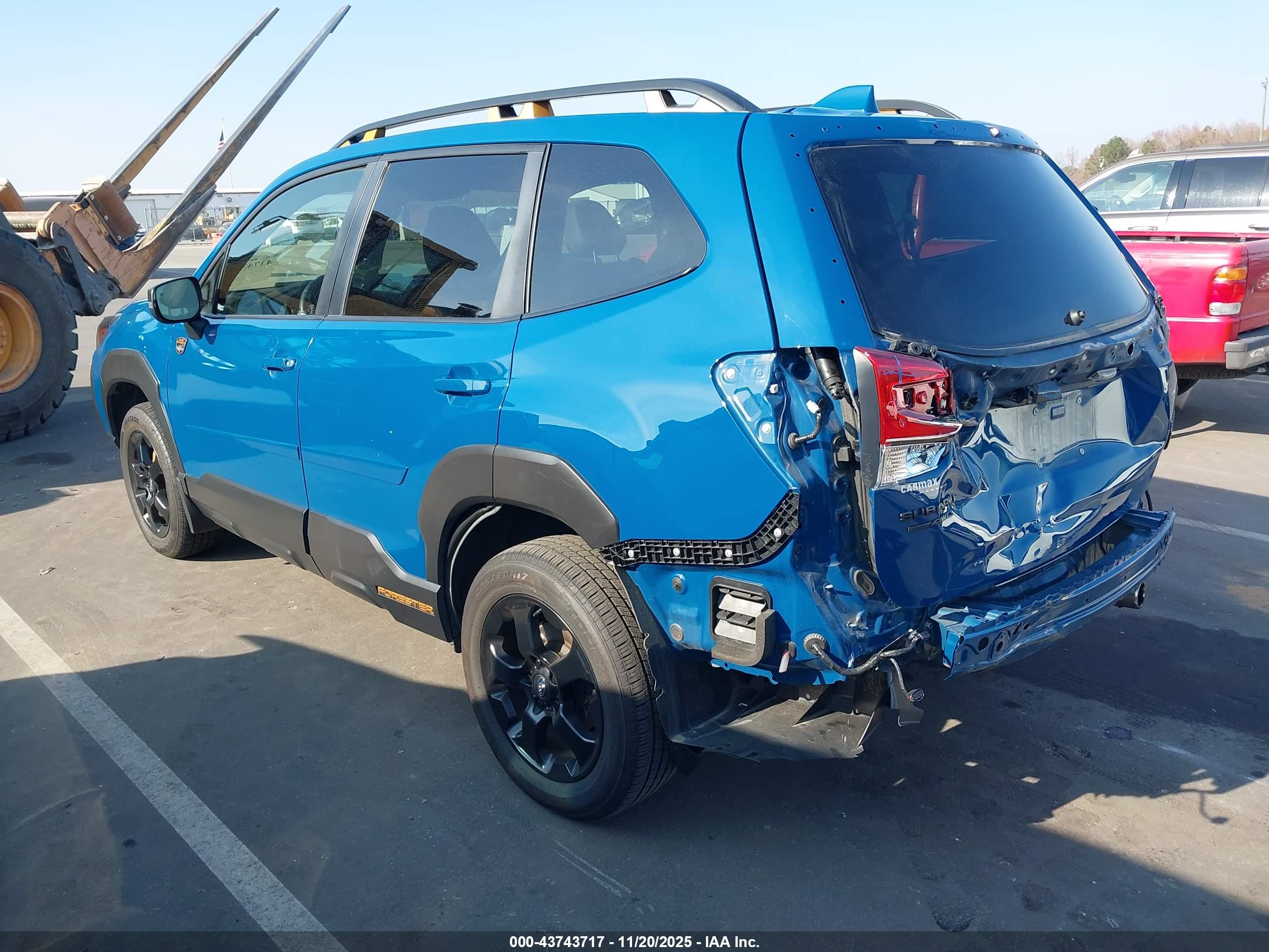 SUBARU FORESTER image 3