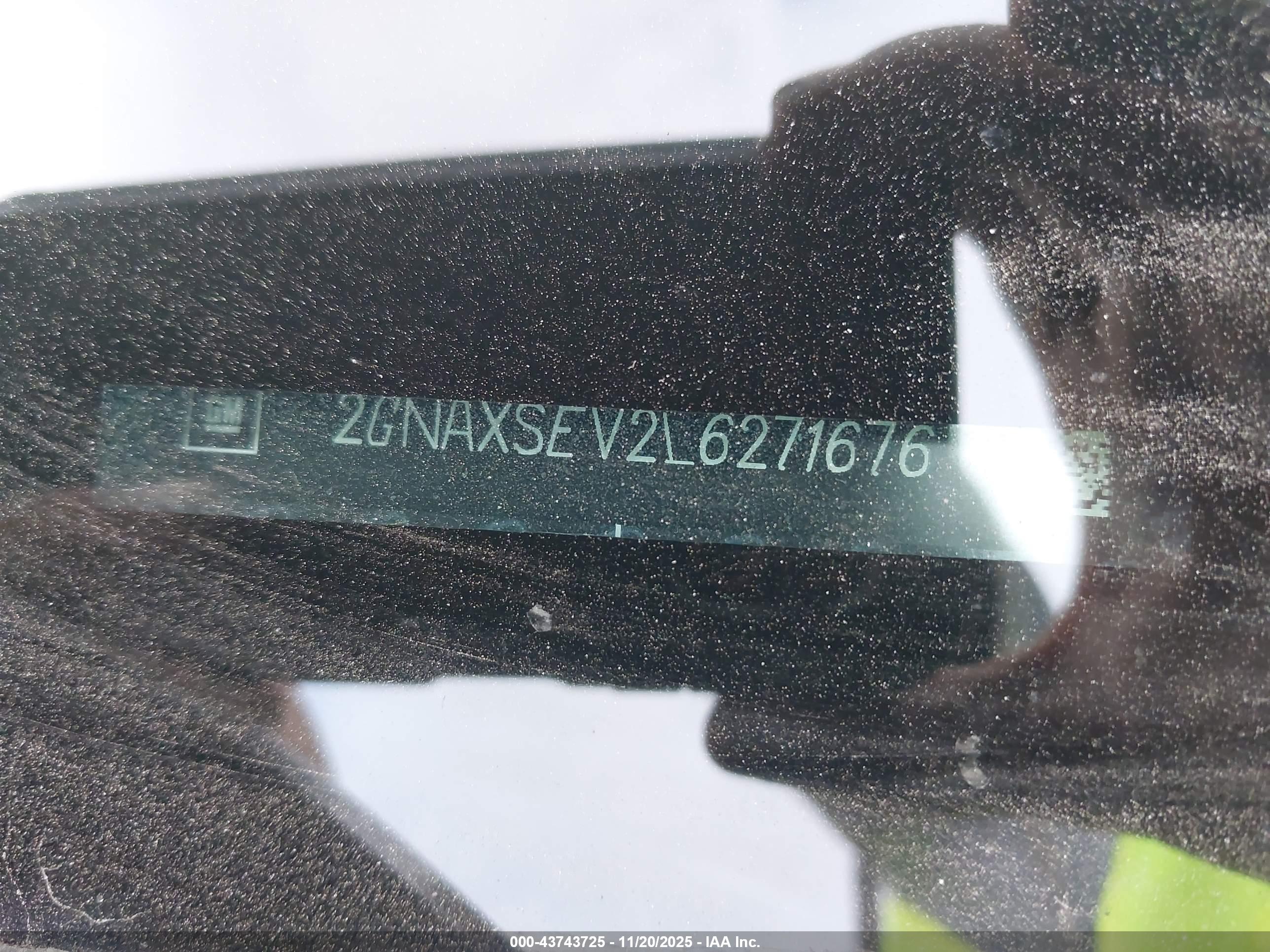 CHEVROLET EQUINOX image 9