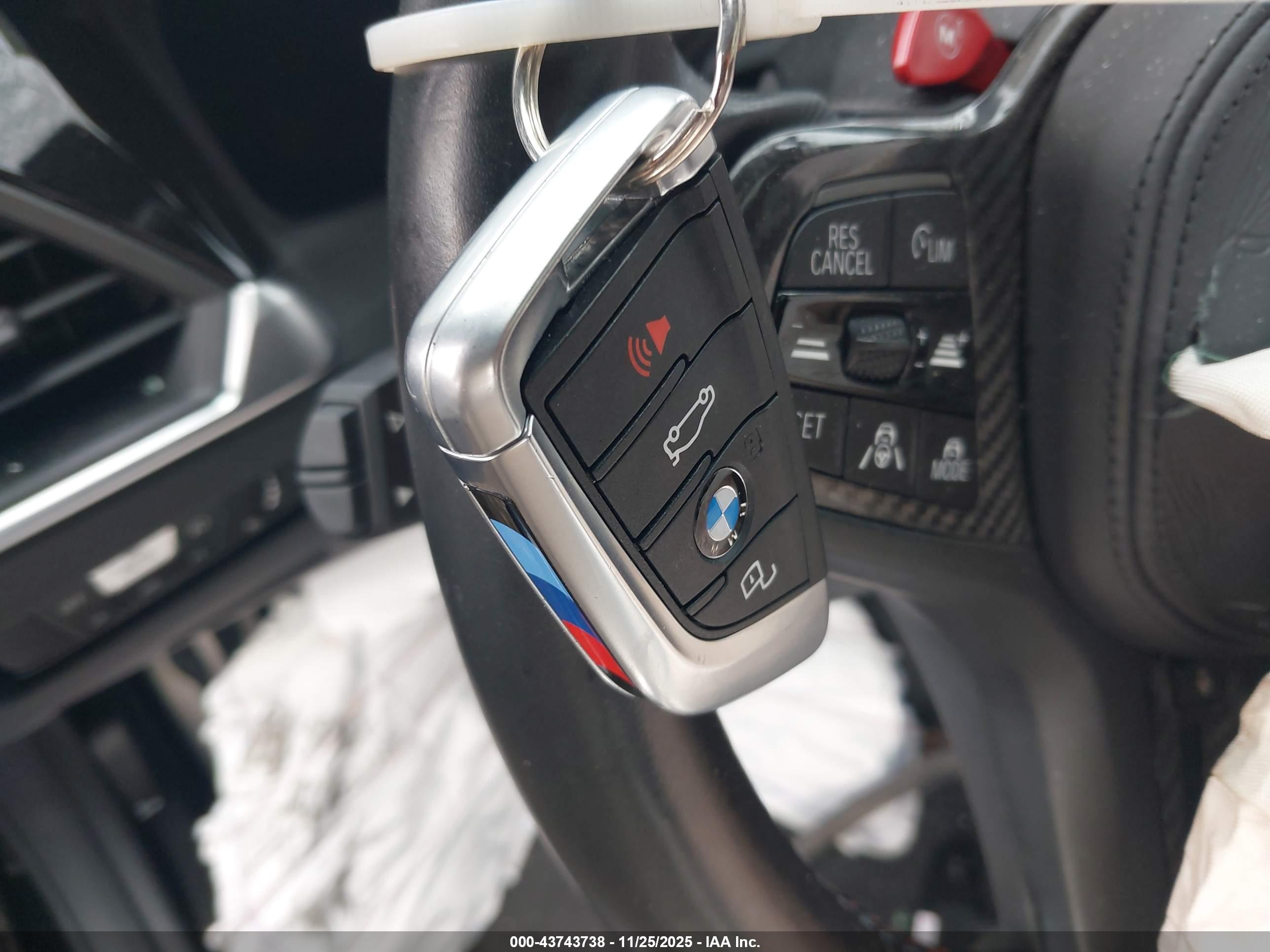 BMW M4 image 11