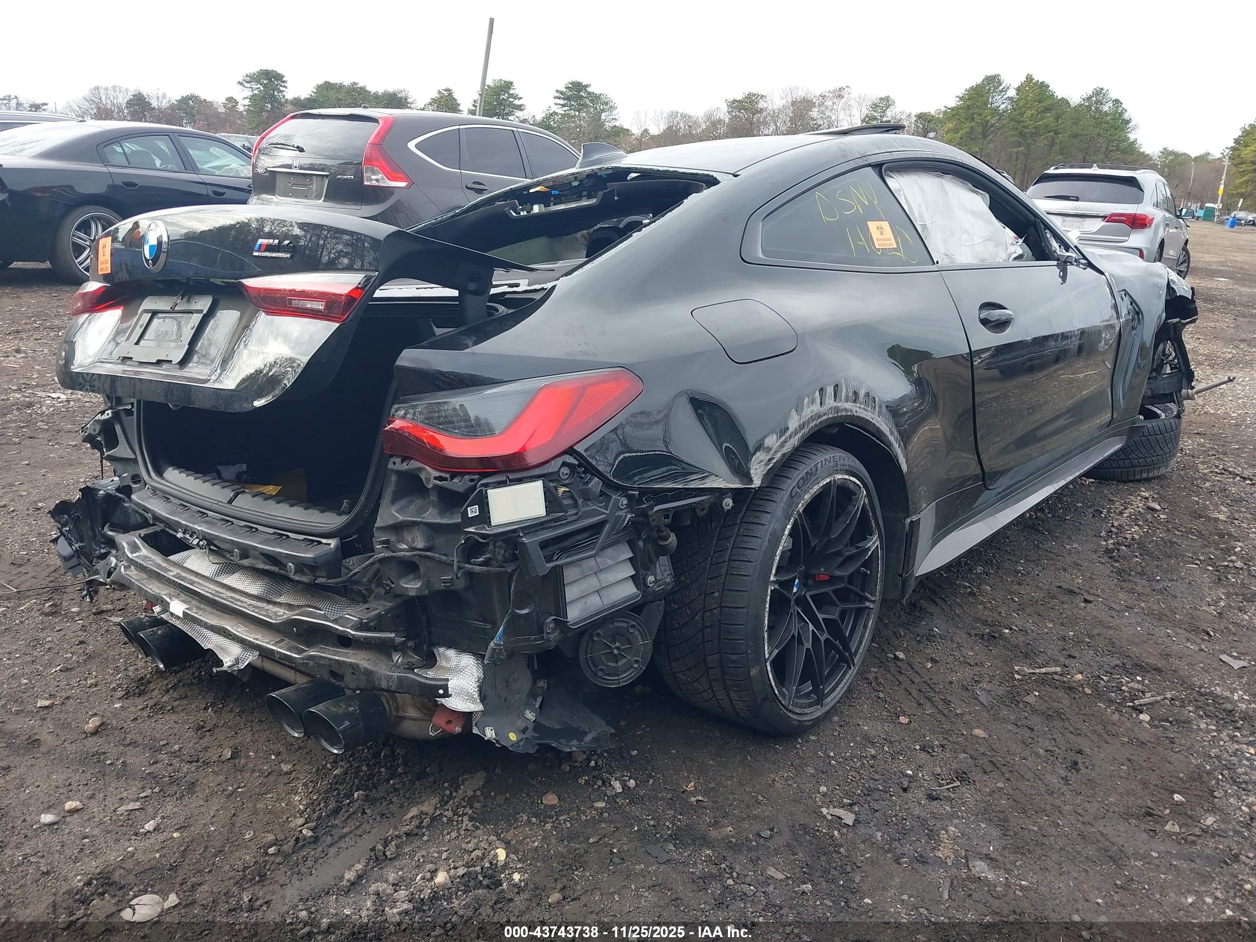 BMW M4 image 4