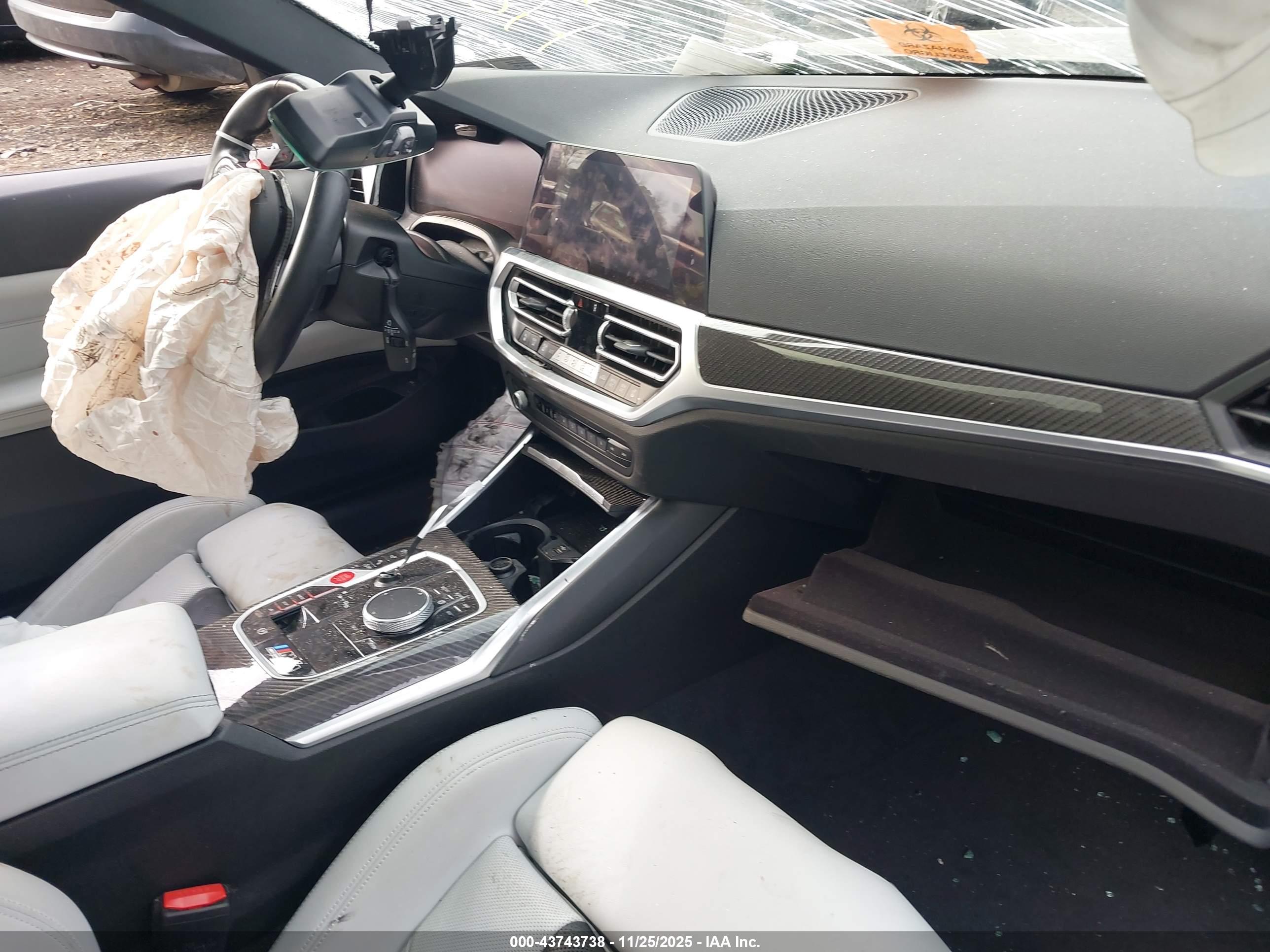BMW M4 image 5