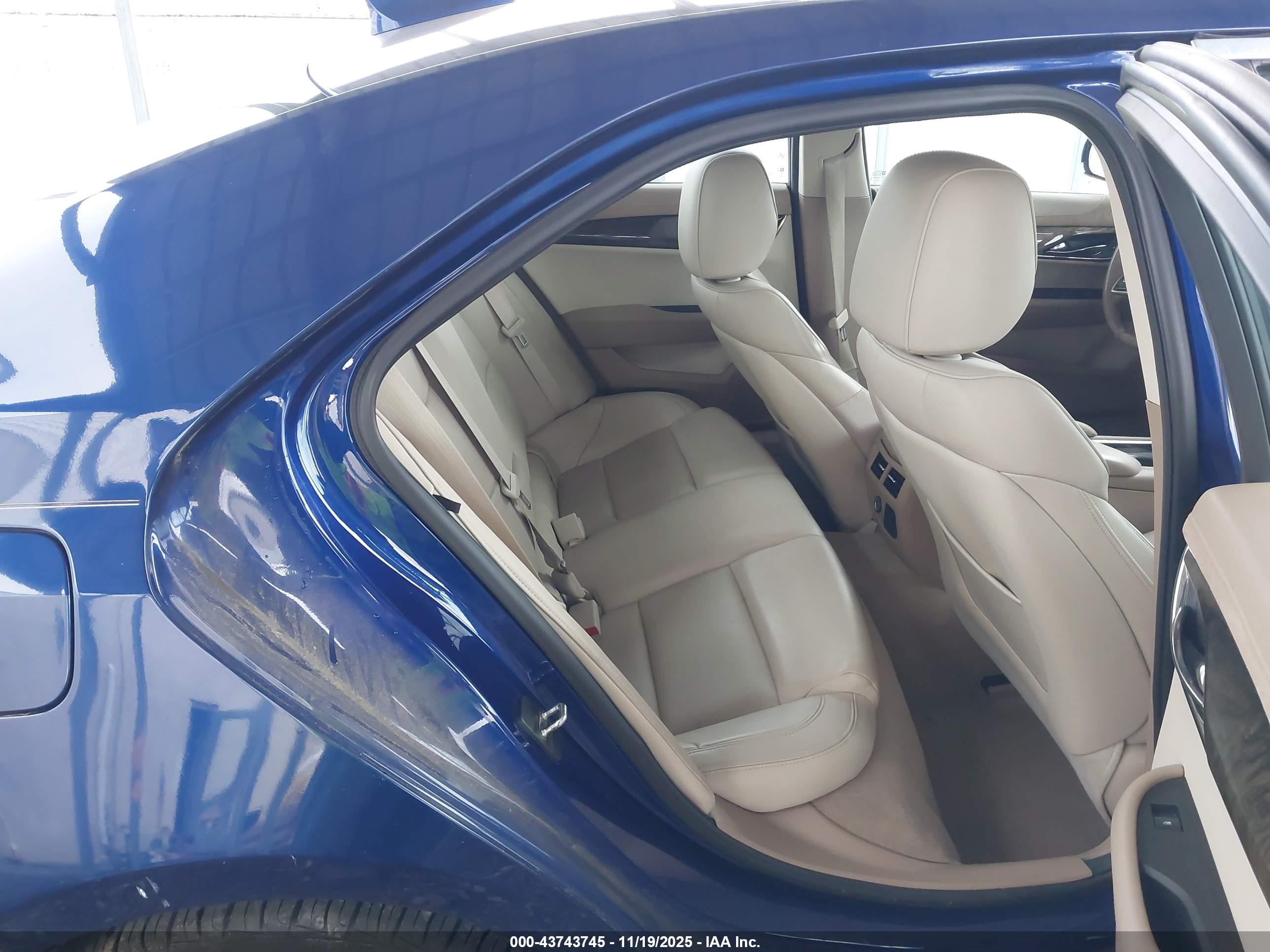 CADILLAC ATS image 8