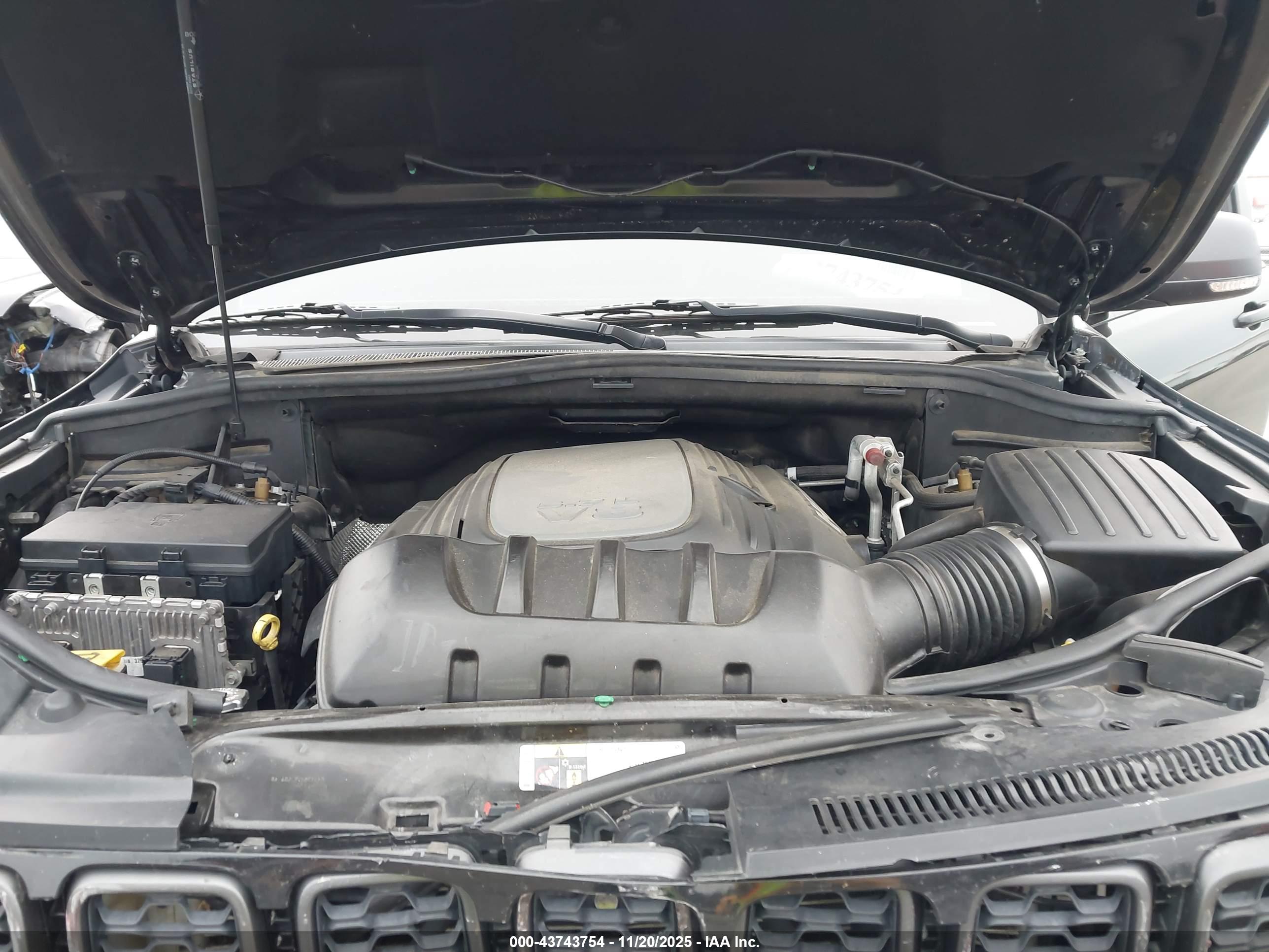 JEEP GRAND image 10