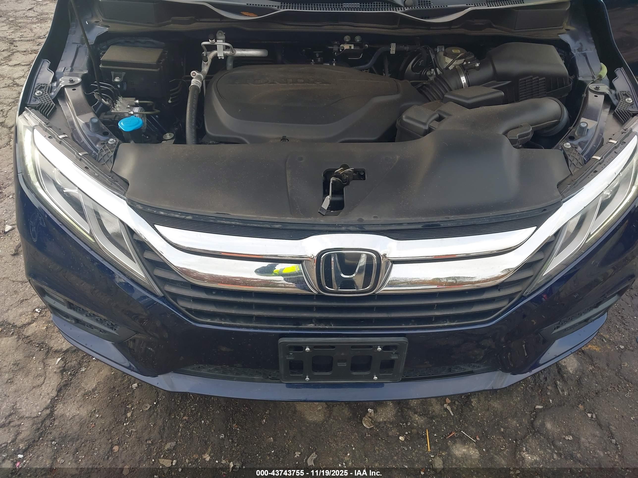 HONDA ODYSSEY image 10