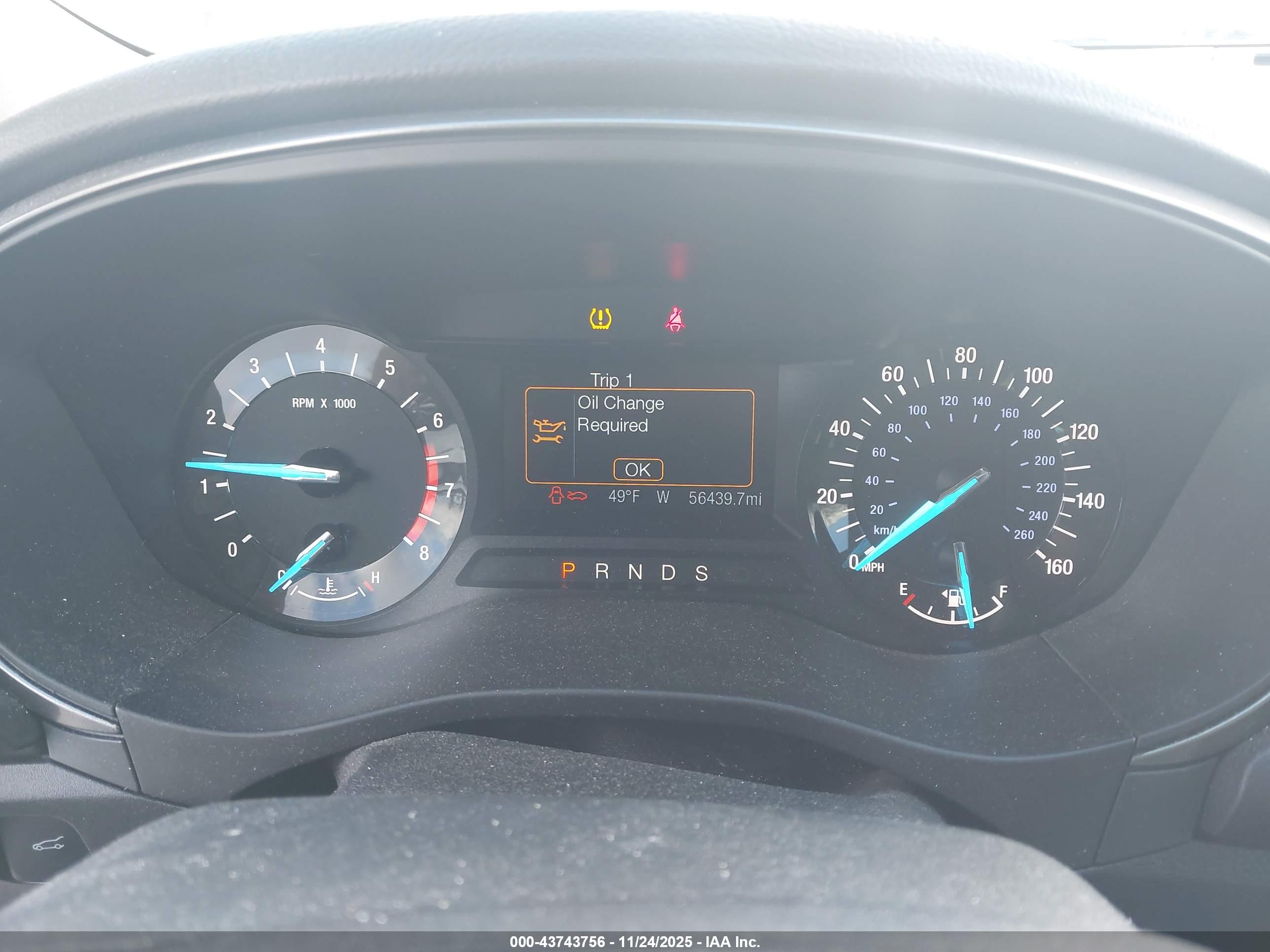 FORD FUSION image 7