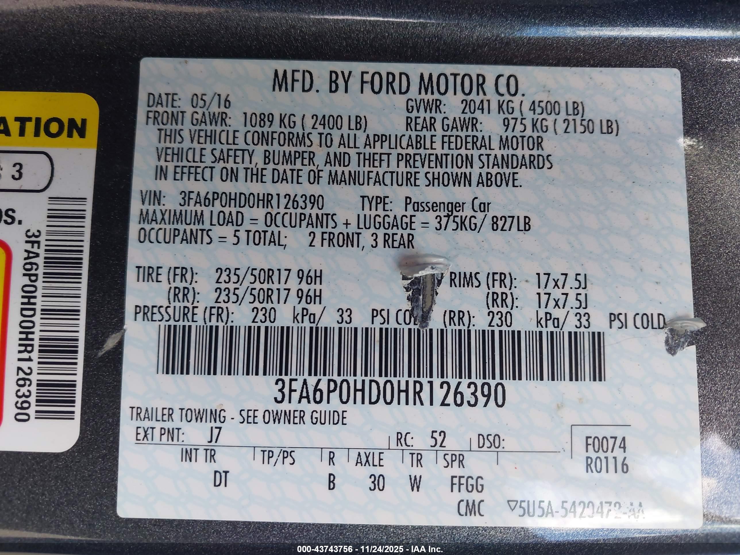 FORD FUSION image 9