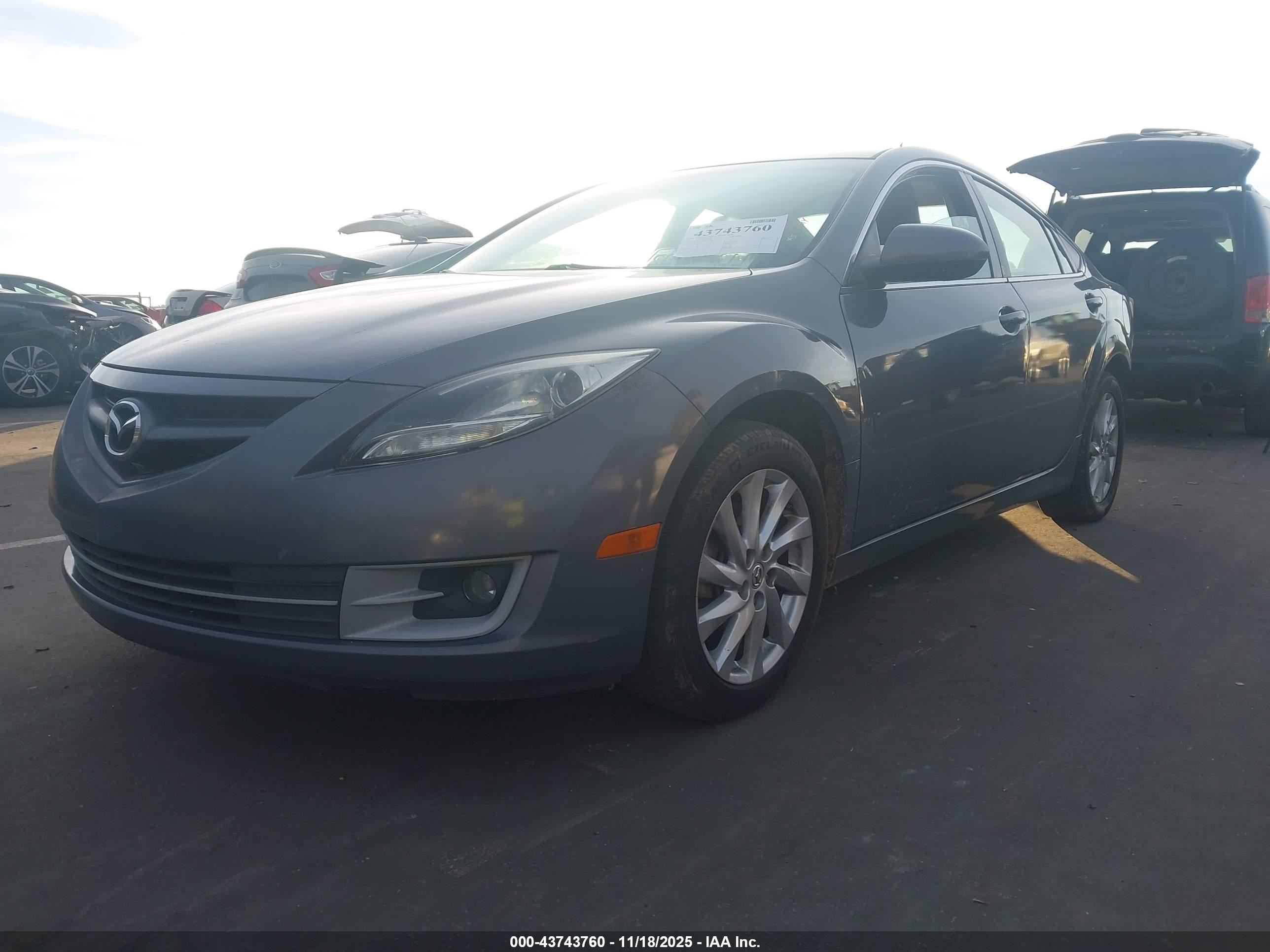 MAZDA MAZDA6 image 2