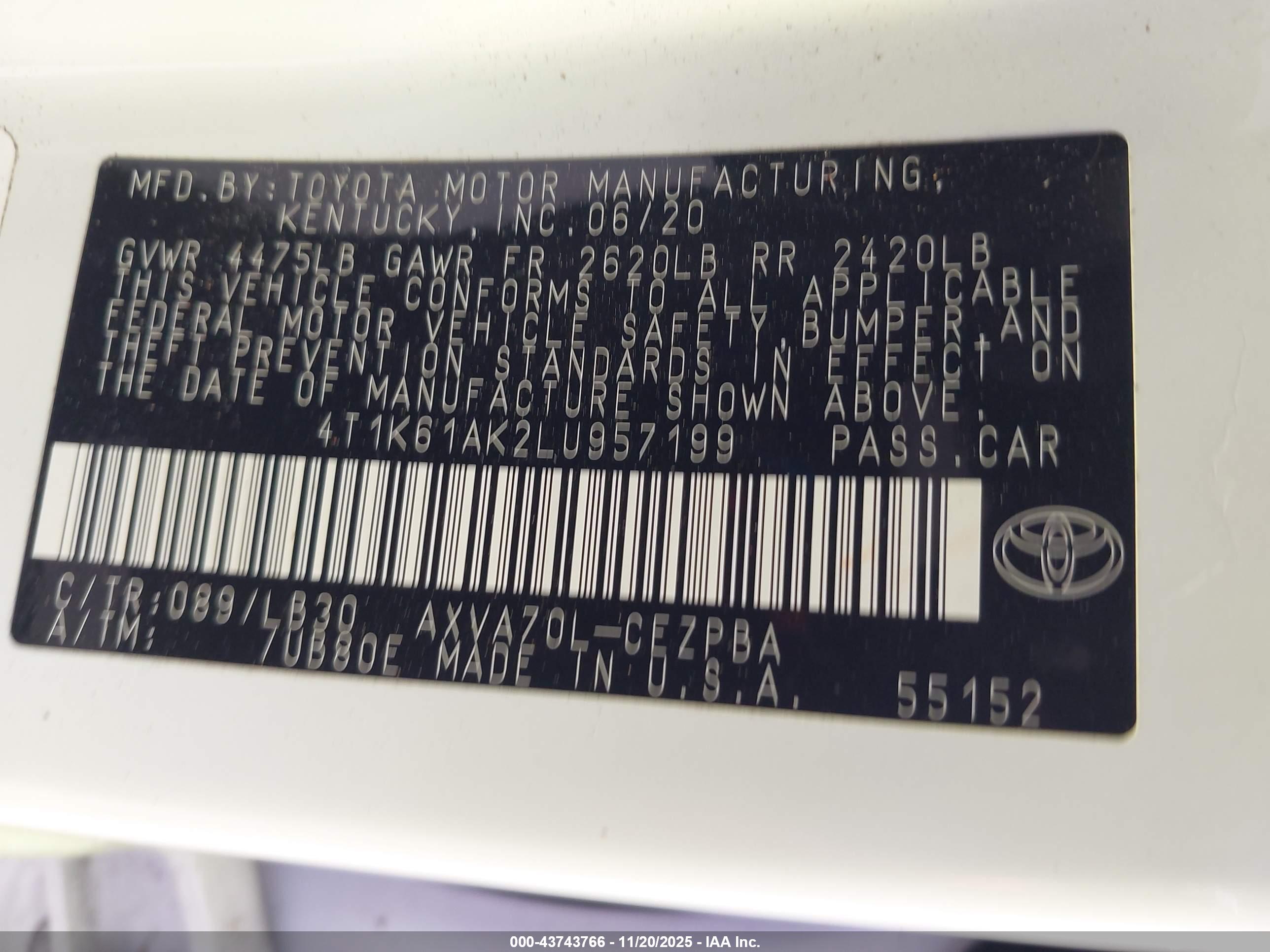 TOYOTA CAMRY image 9