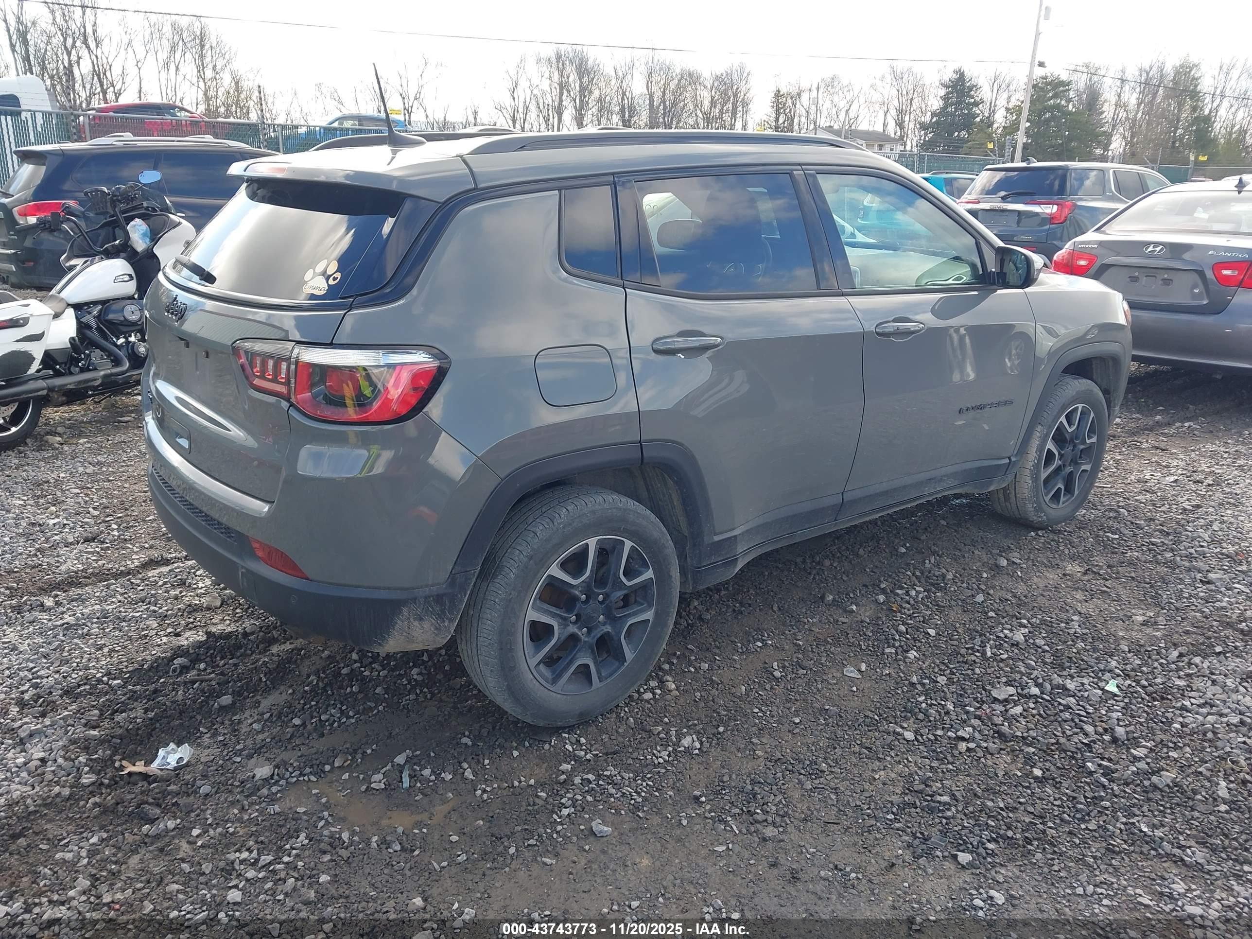 JEEP COMPASS image 4